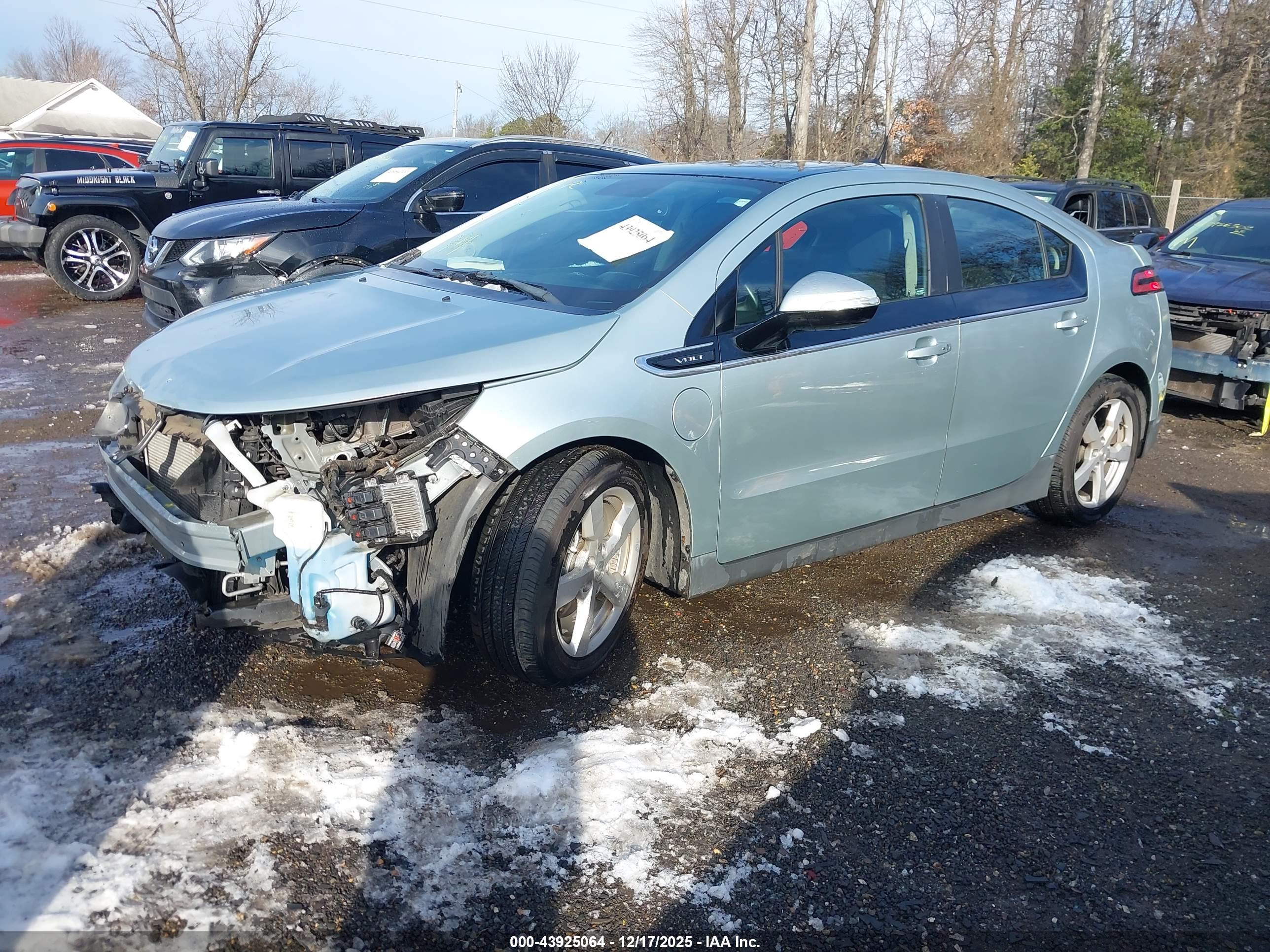 CHEVROLET VOLT image 2