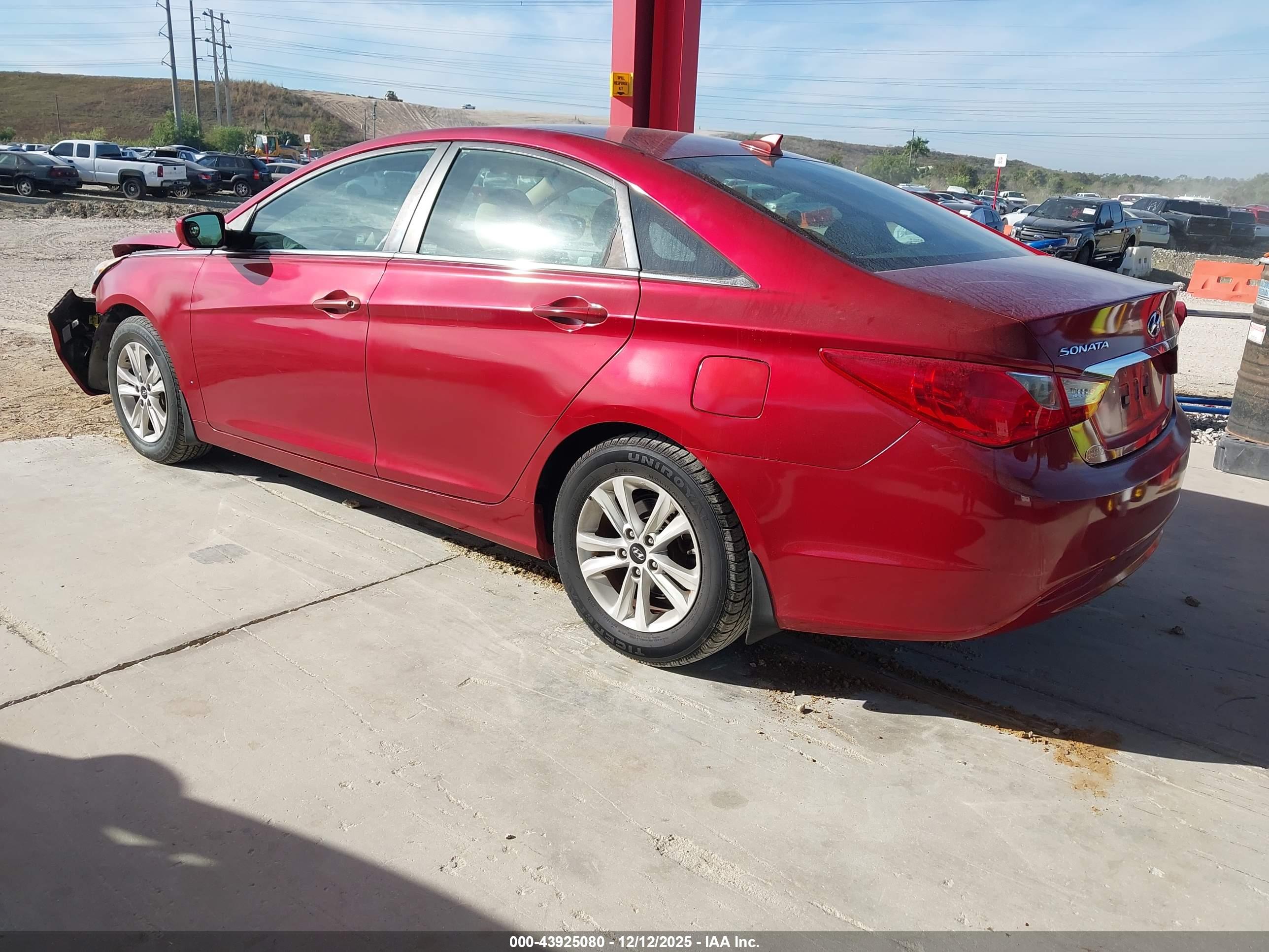 HYUNDAI SONATA image 3