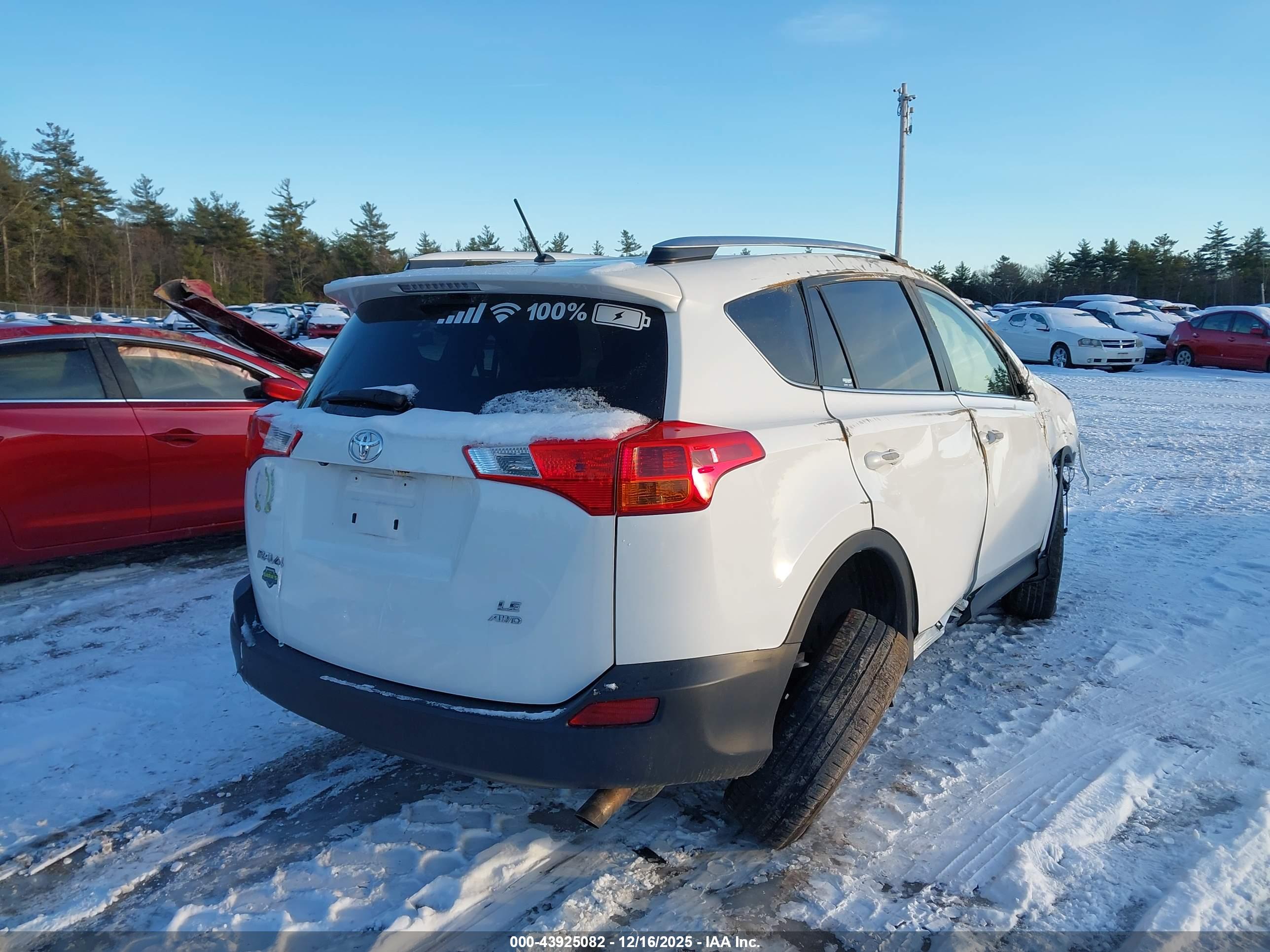 TOYOTA RAV4 image 4