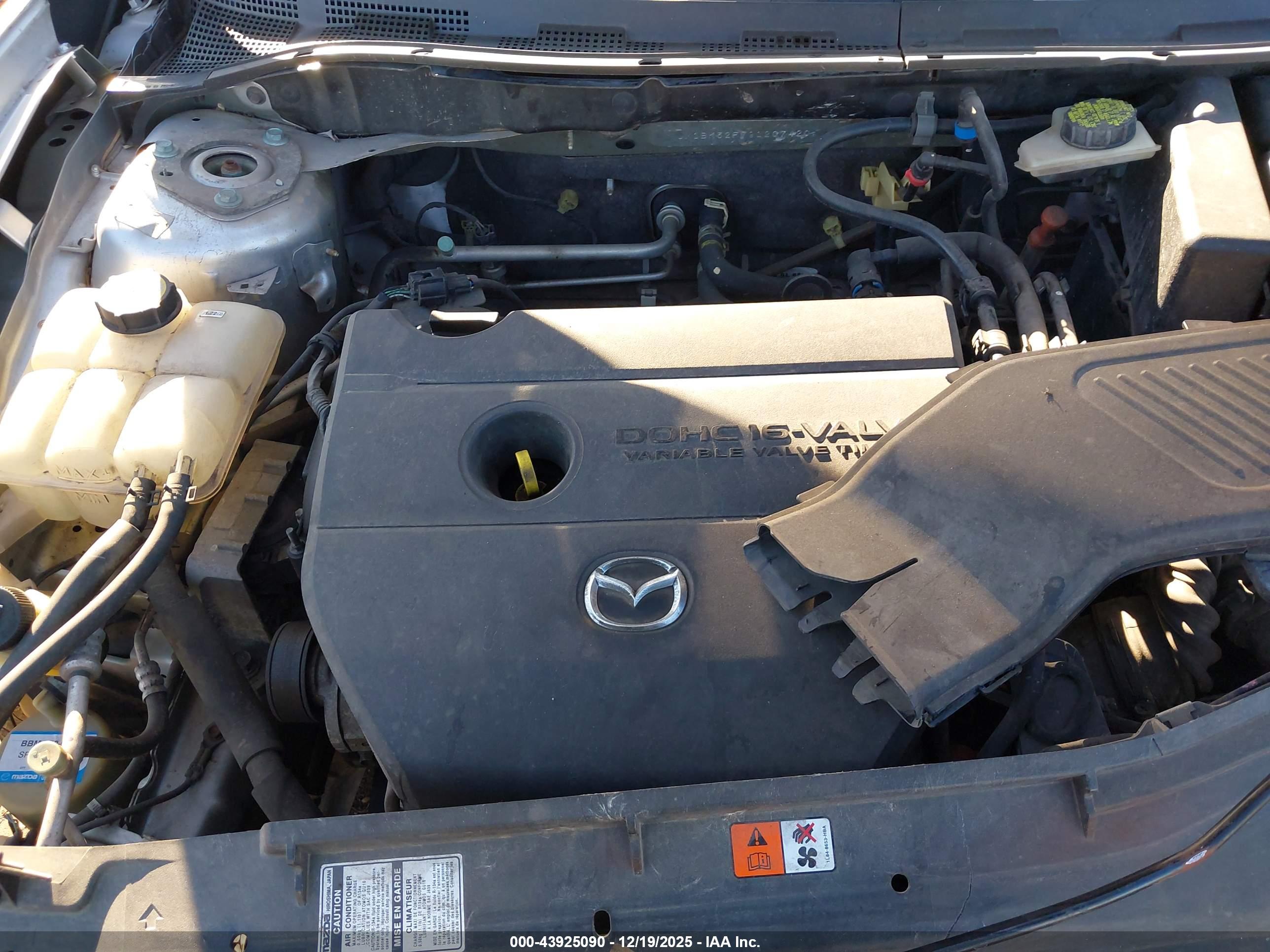 MAZDA MAZDA3 image 10