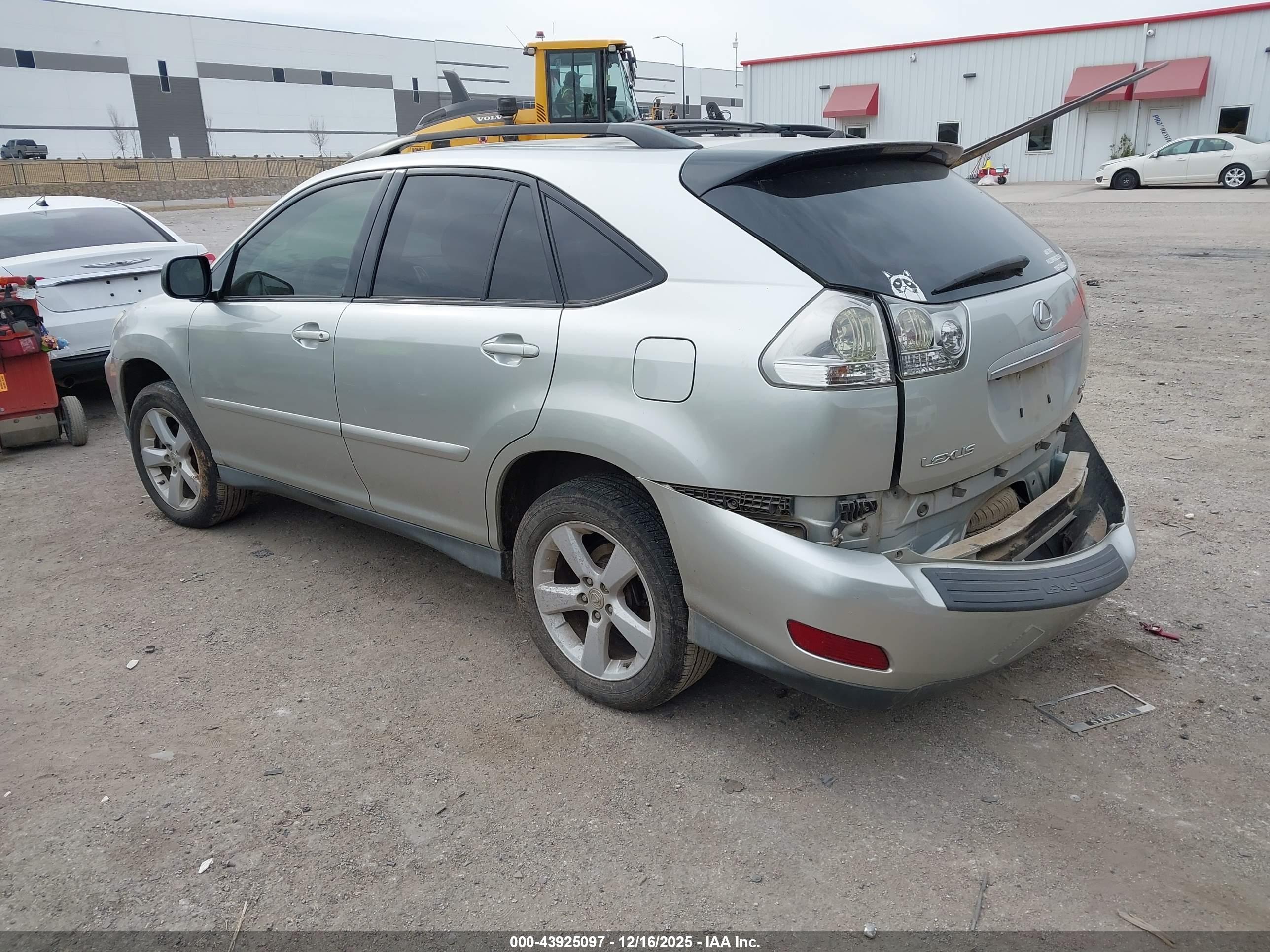 LEXUS RX image 3