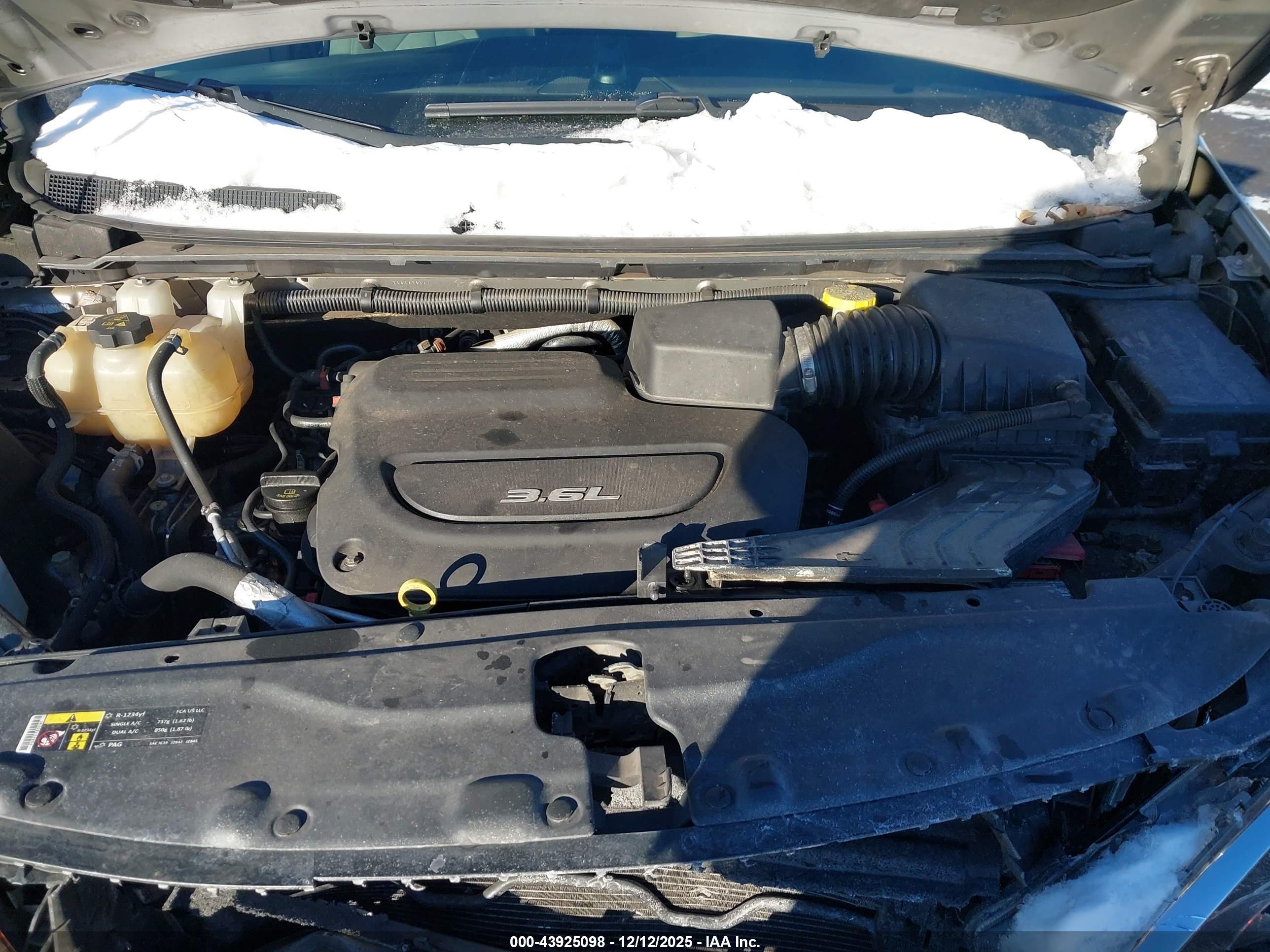 CHRYSLER PACIFICA image 10