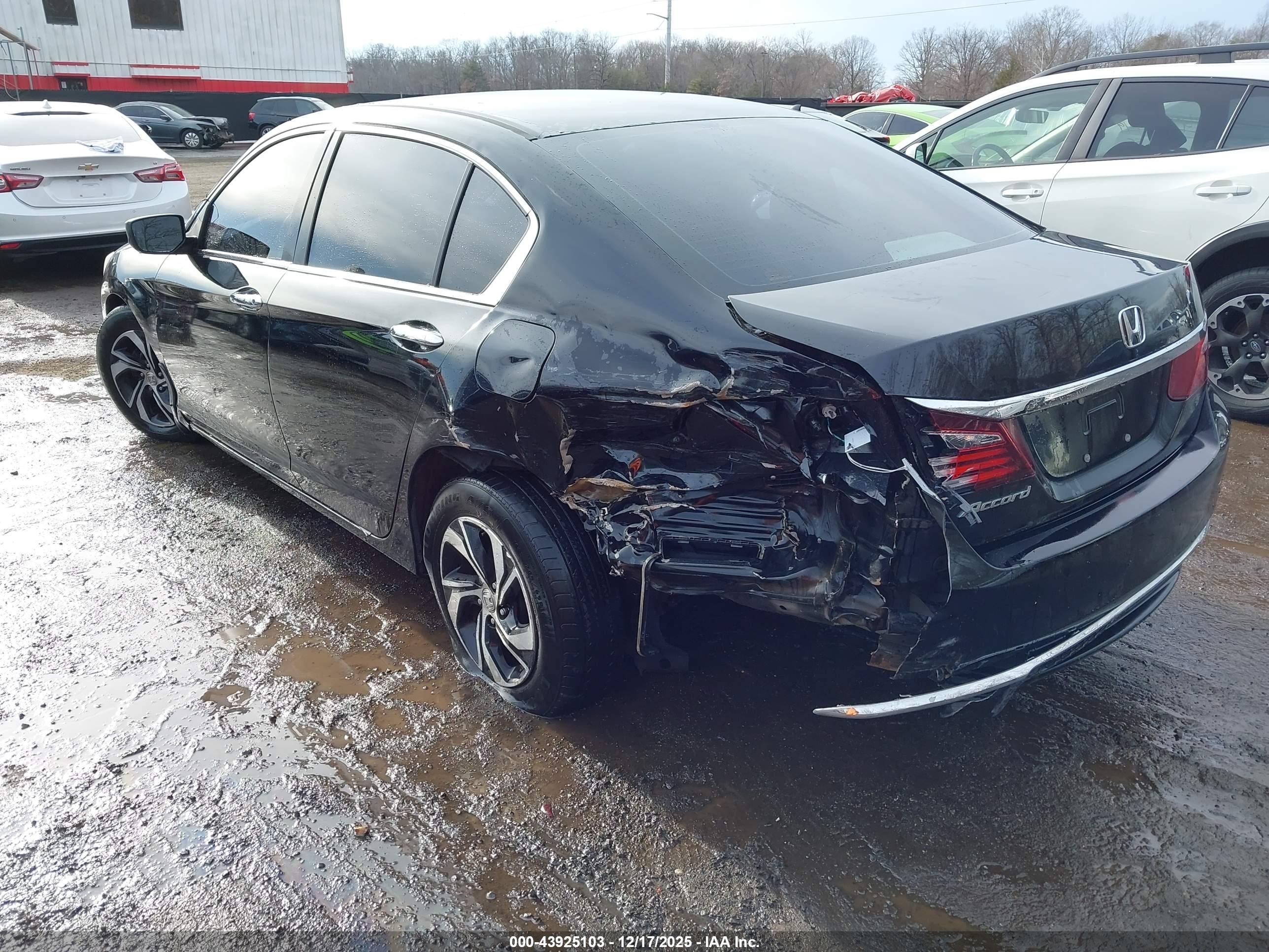 HONDA ACCORD image 3