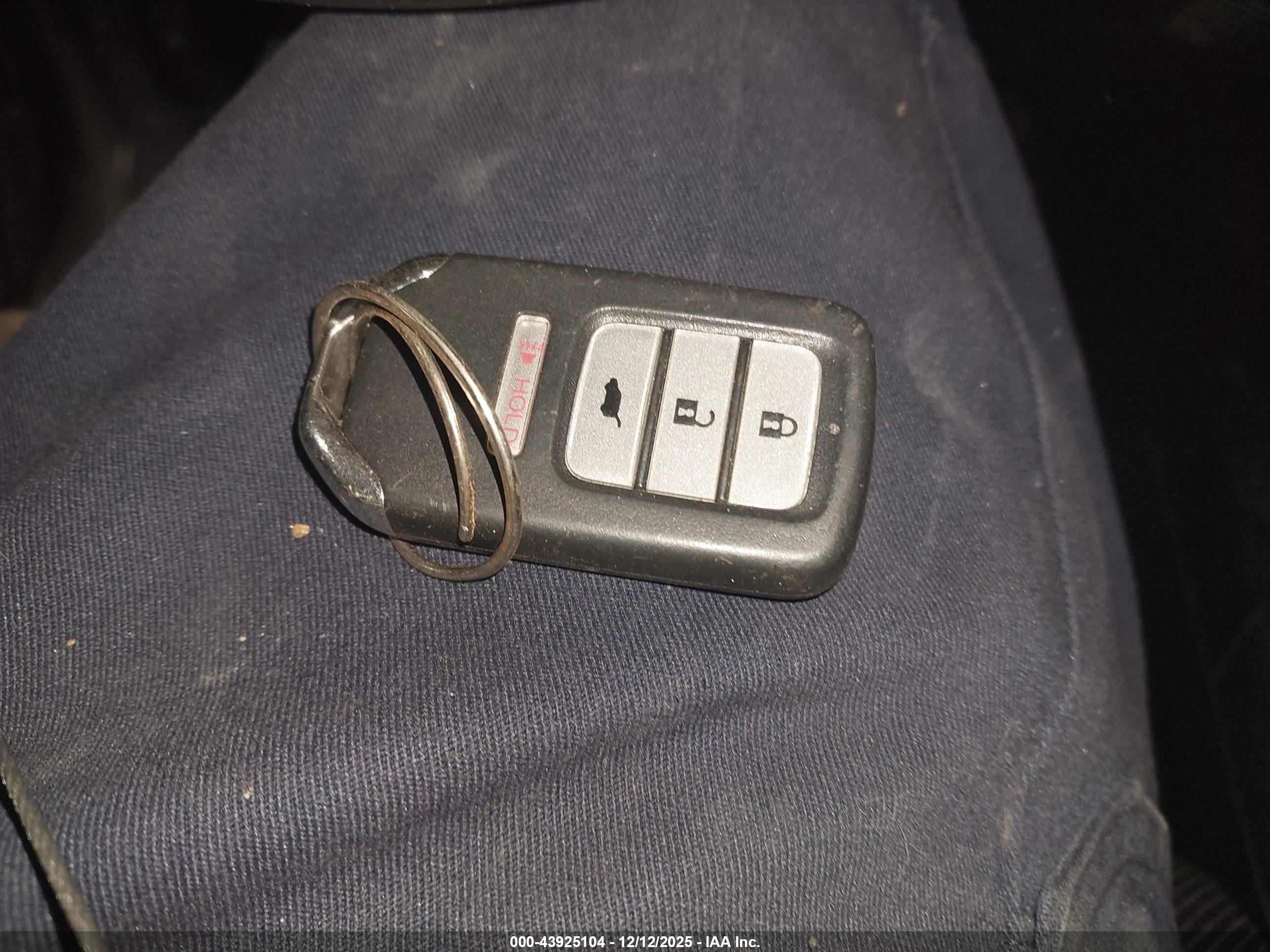 HONDA CR-V image 11