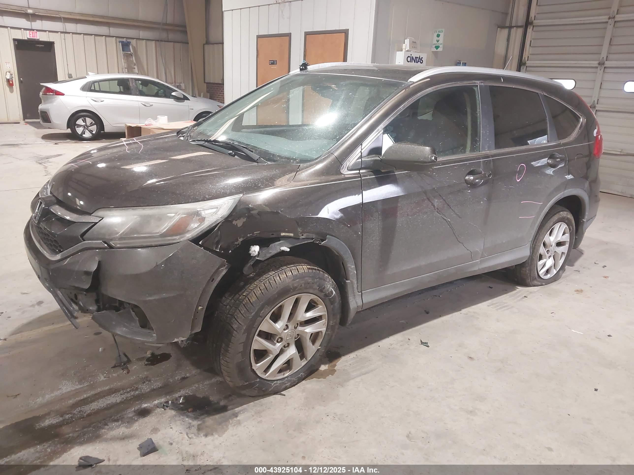 HONDA CR-V image 2