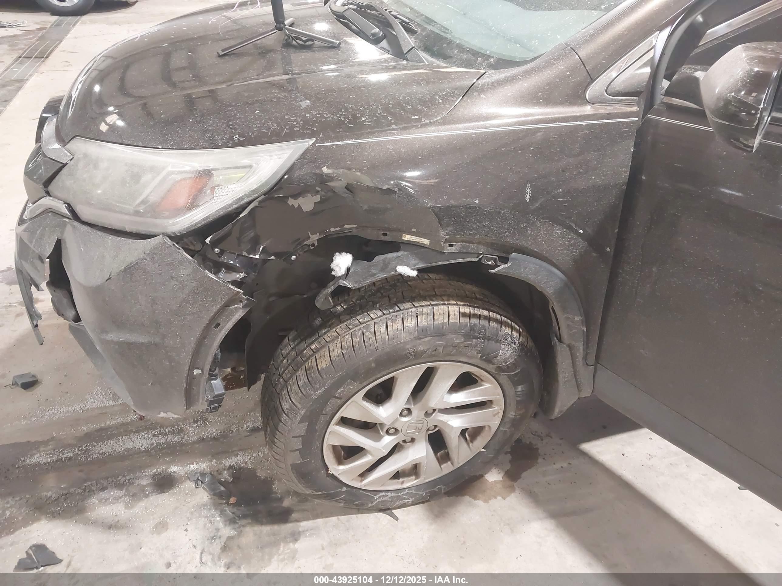 HONDA CR-V image 6
