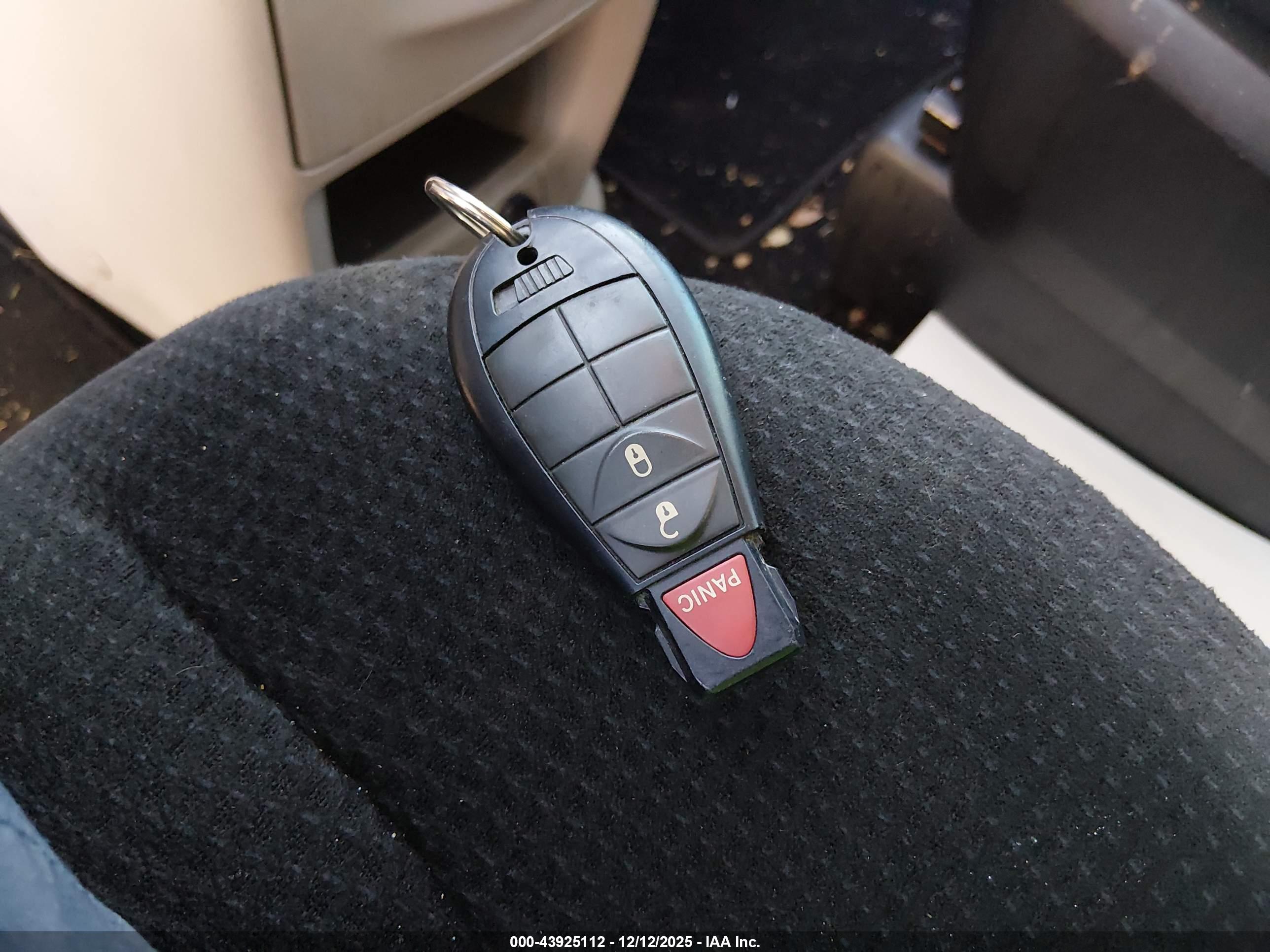DODGE GRAND image 11