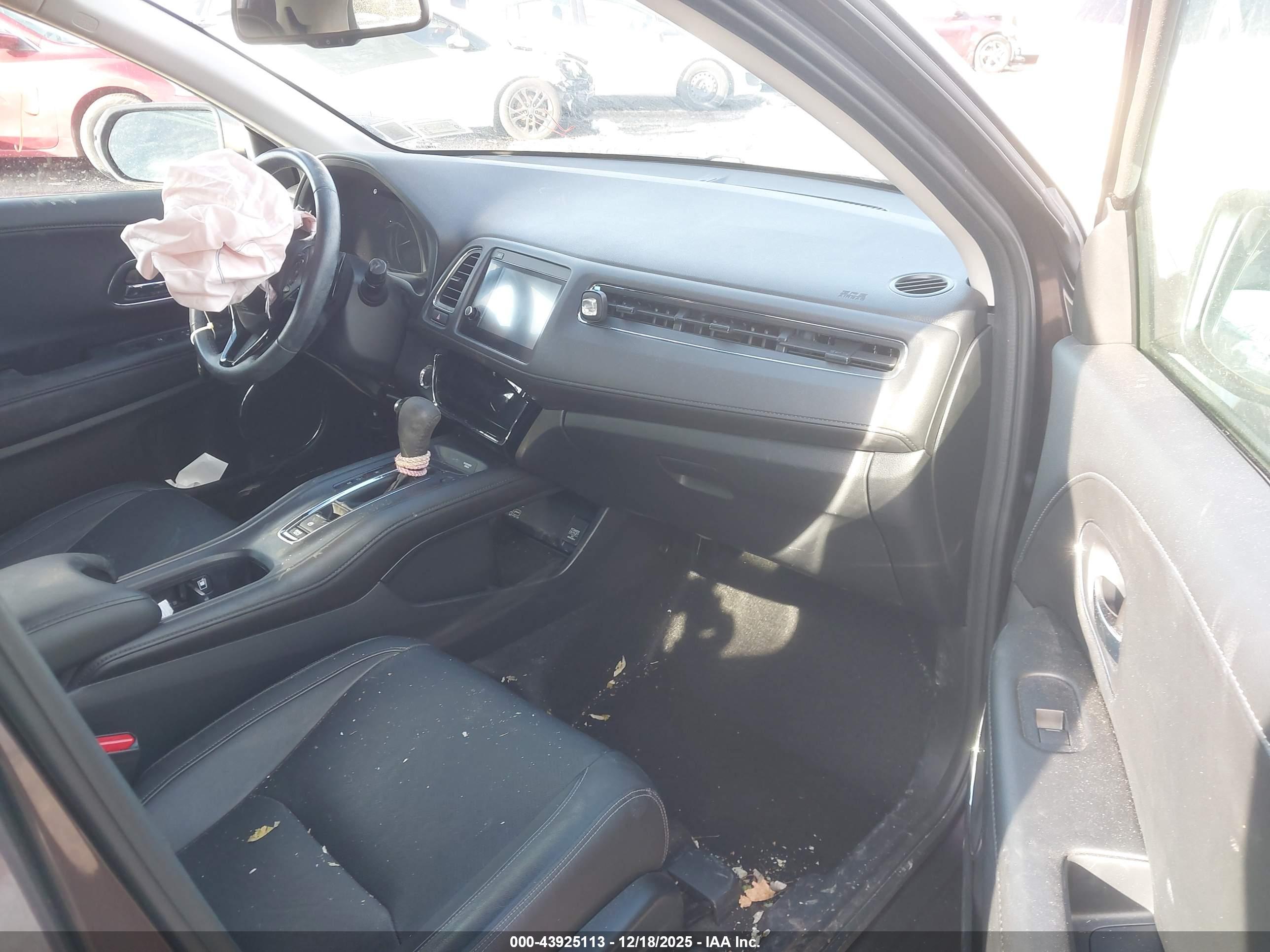 HONDA HR-V image 5