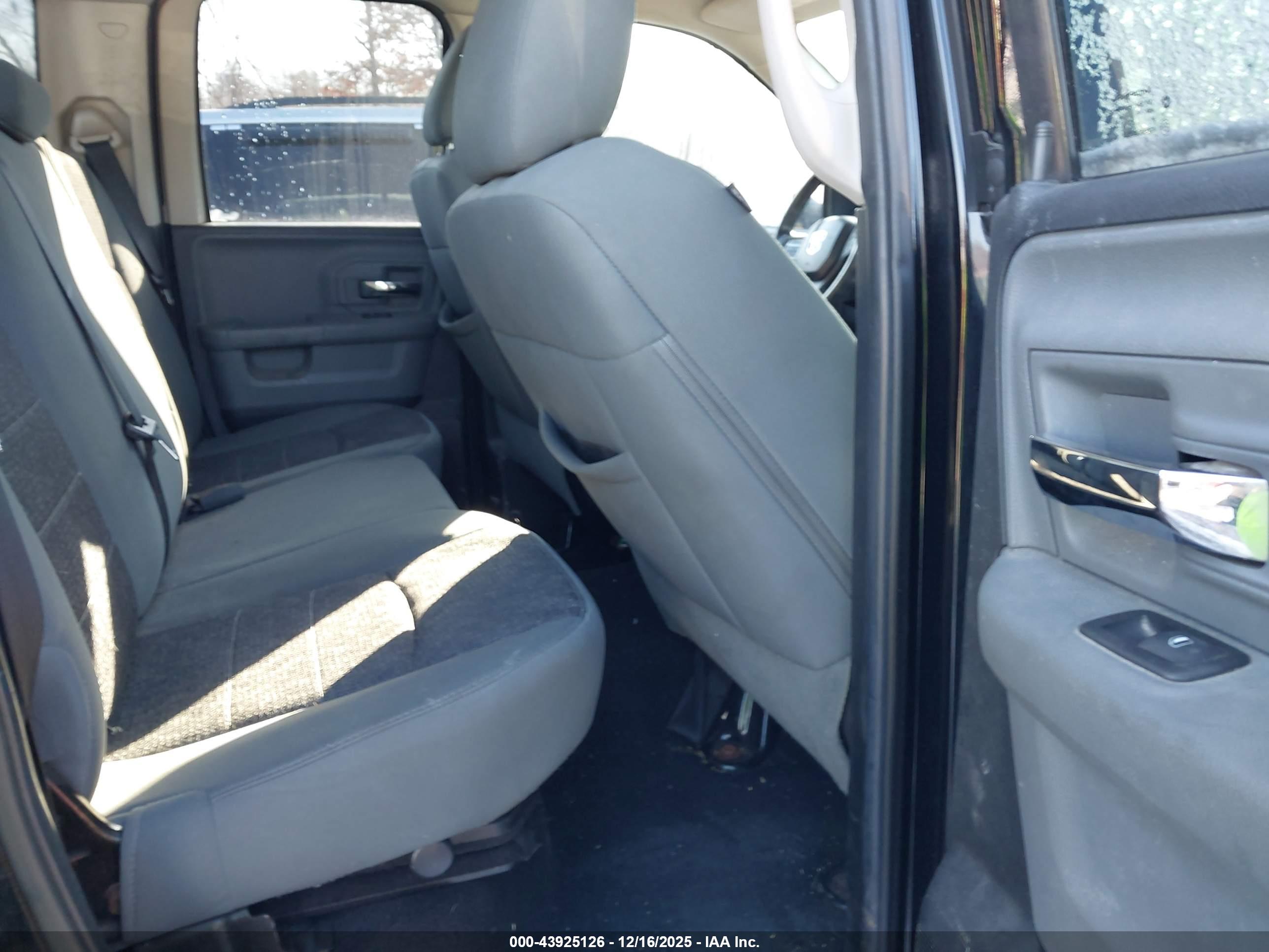 RAM 1500 image 8