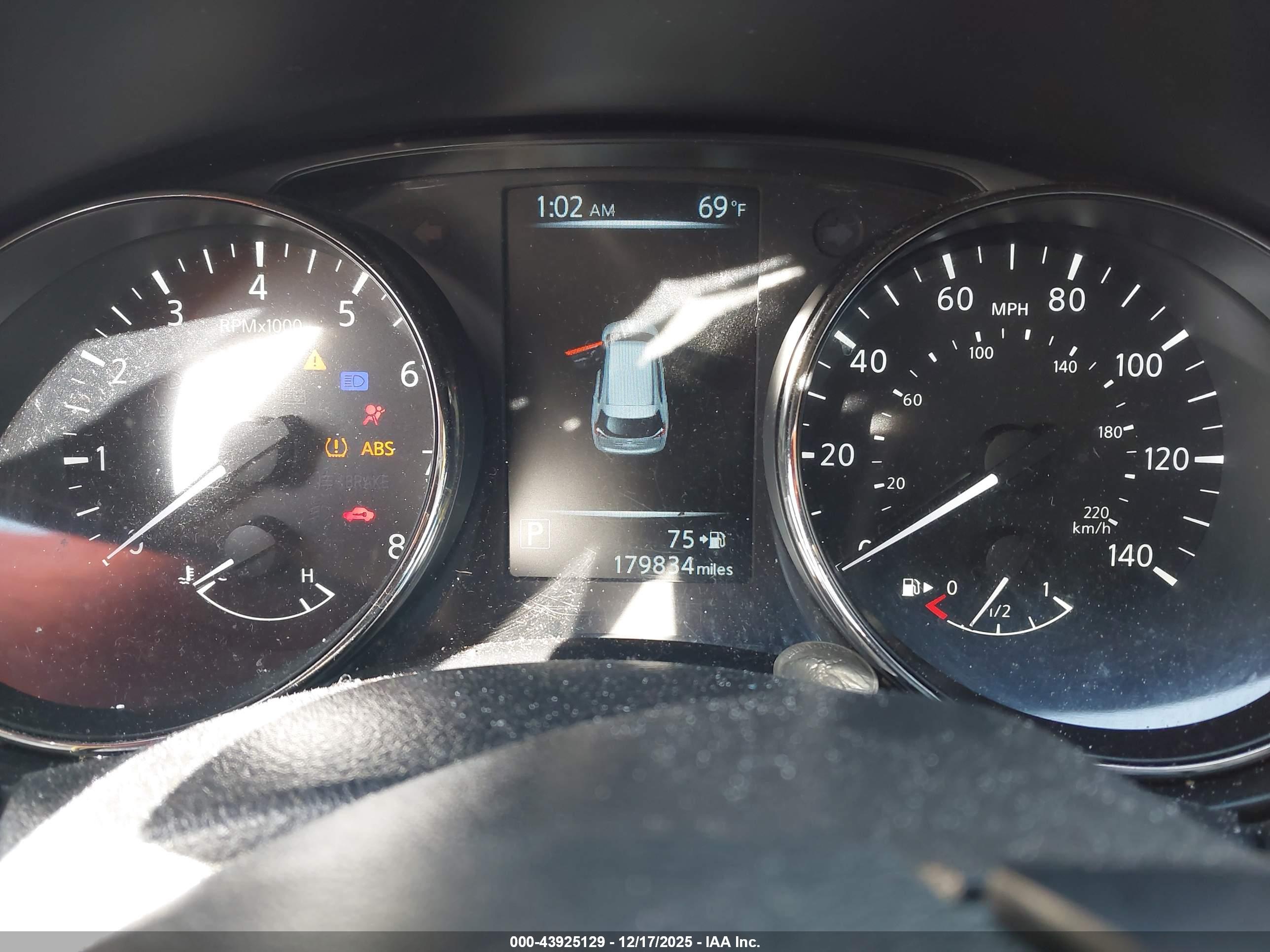 NISSAN ROGUE image 7