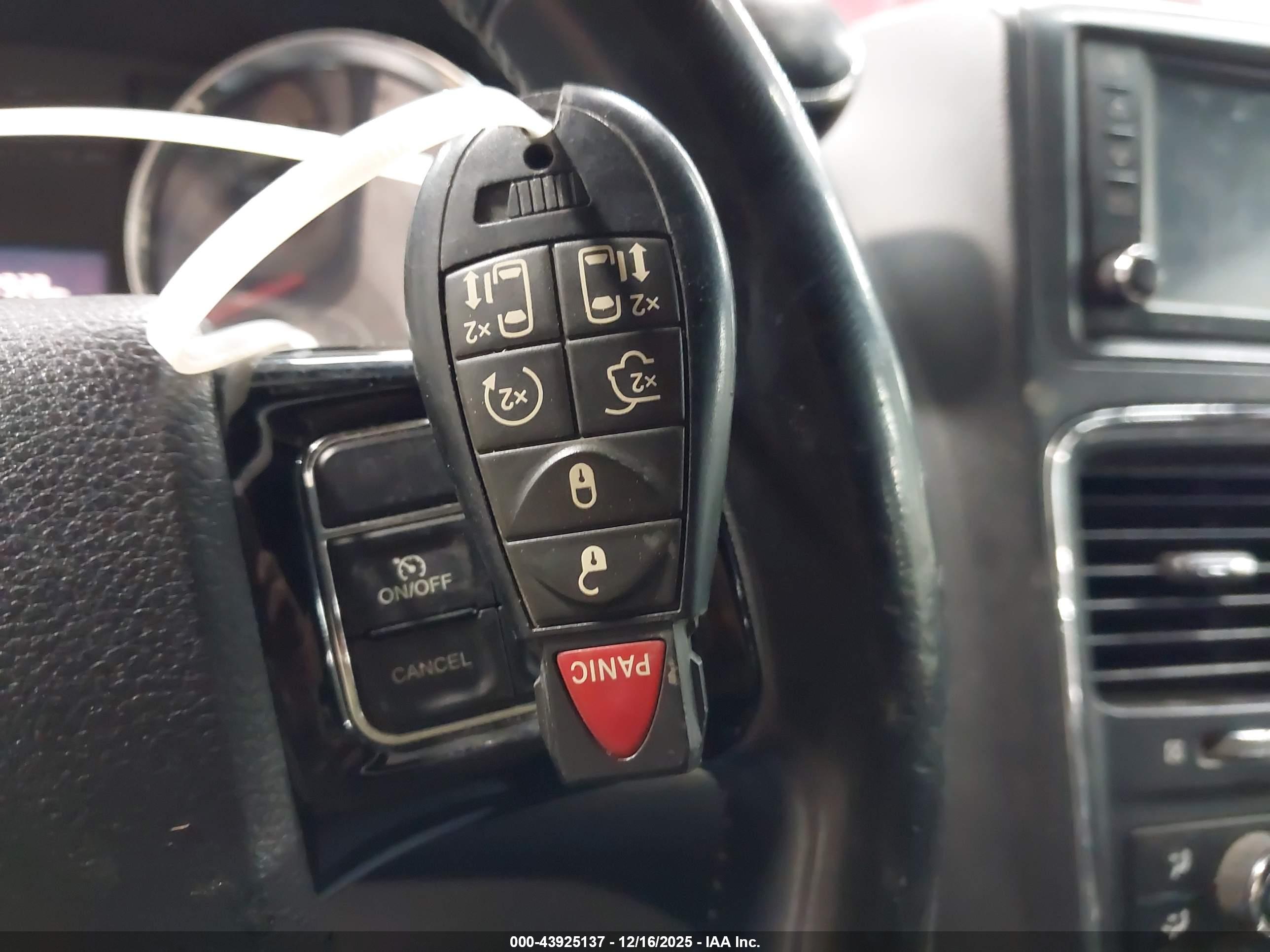 DODGE GRAND image 11