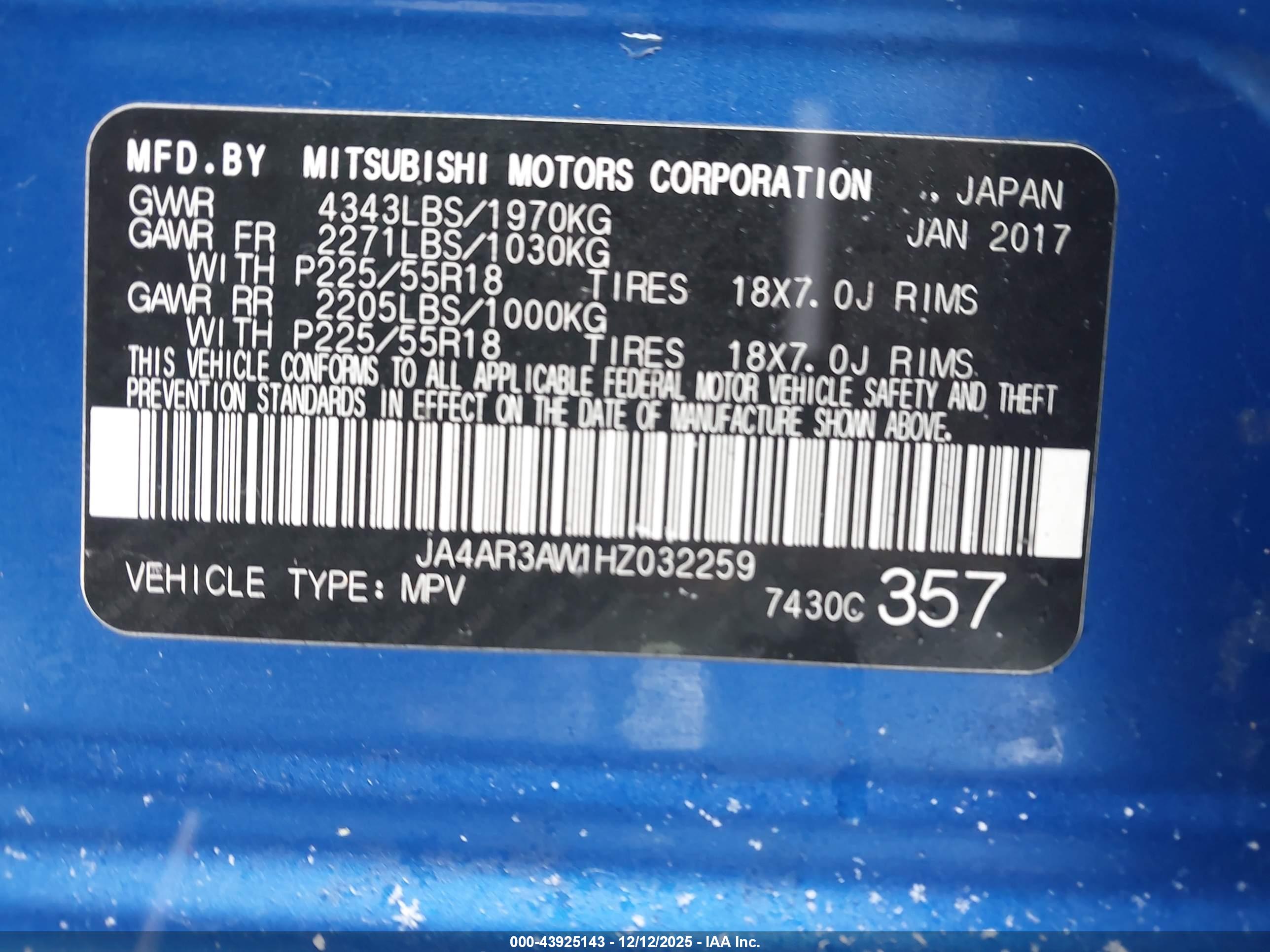 MITSUBISHI OUTLANDER image 9