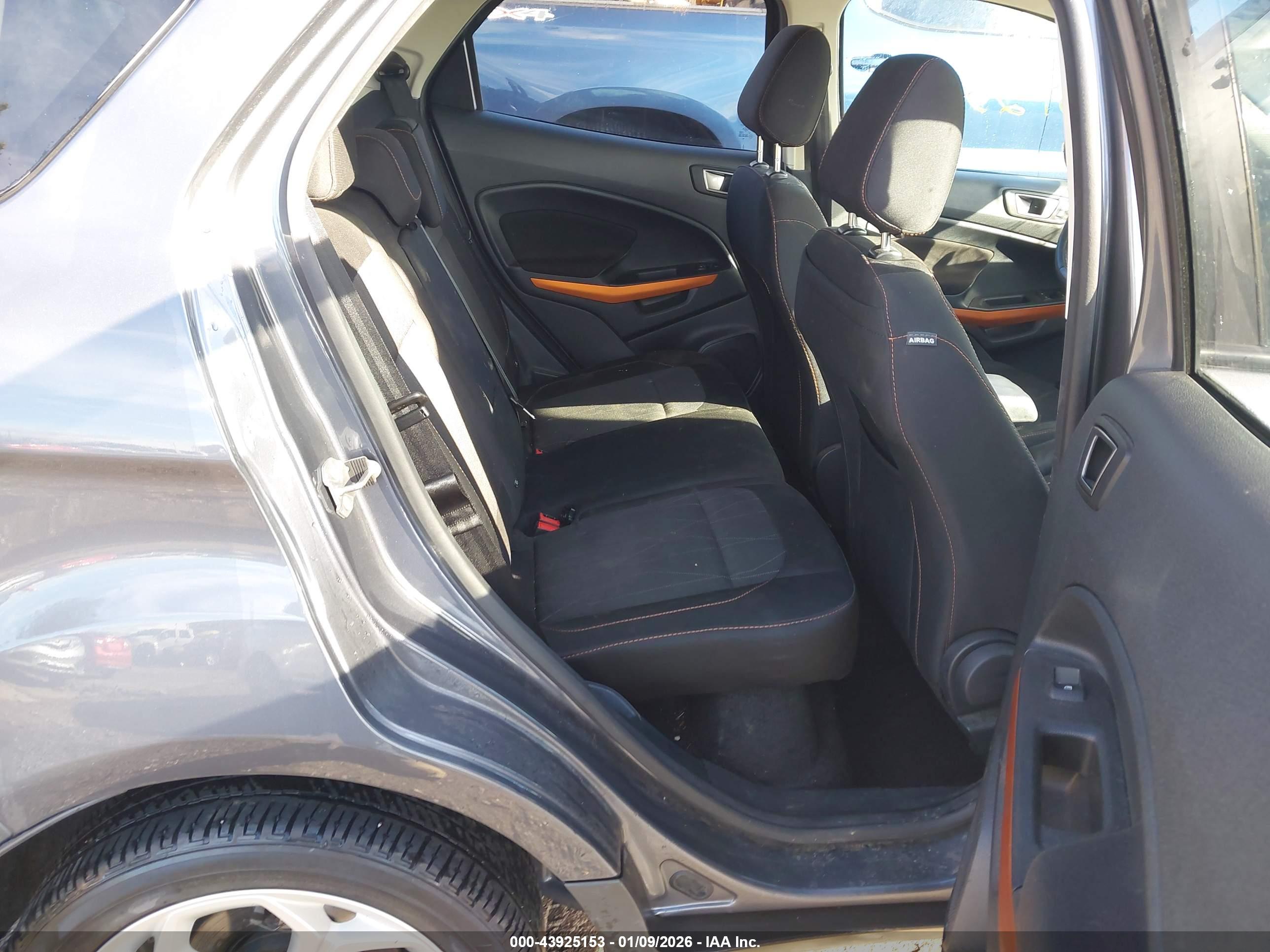FORD ECOSPORT image 8