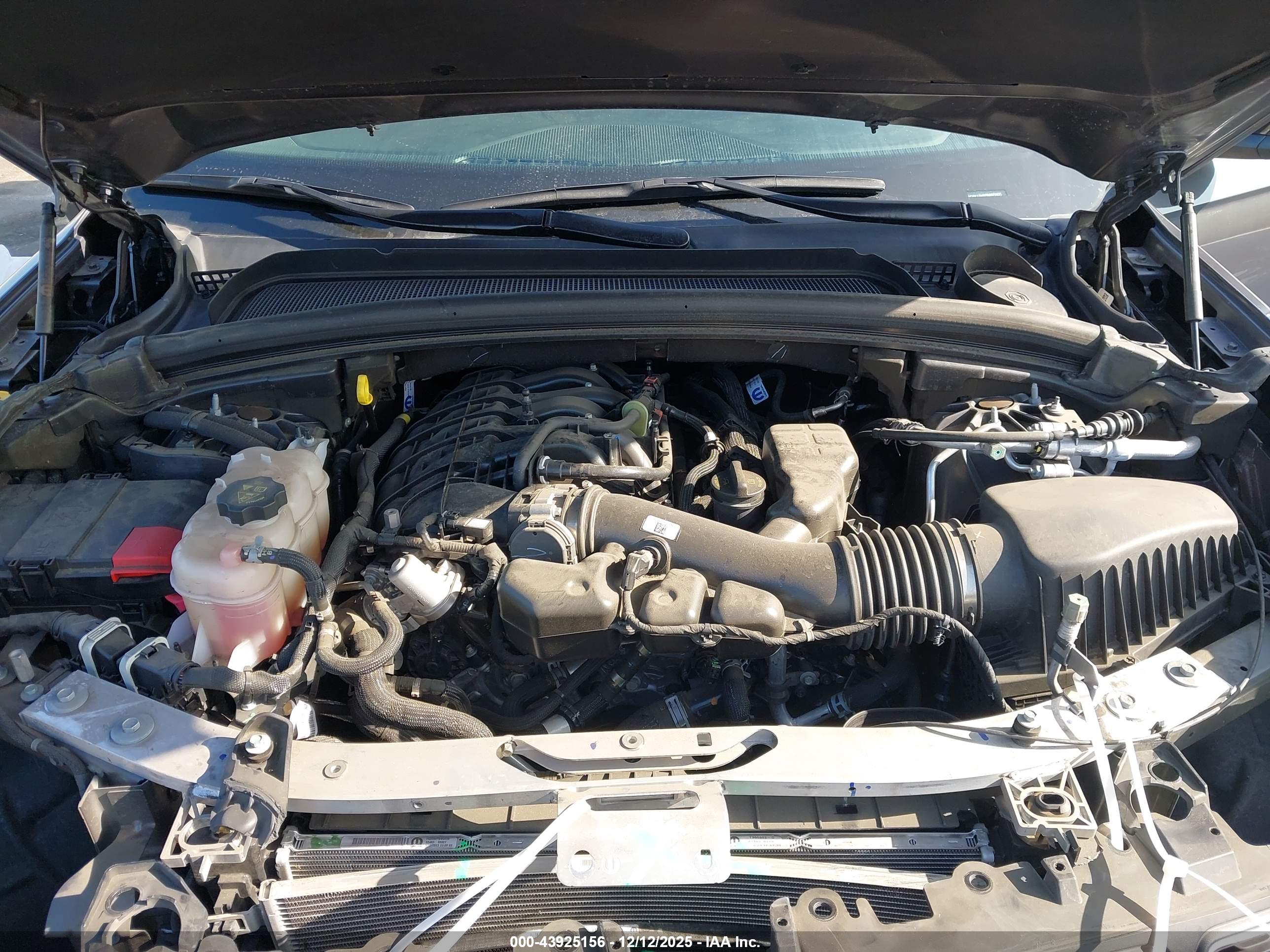 JEEP GRAND image 10