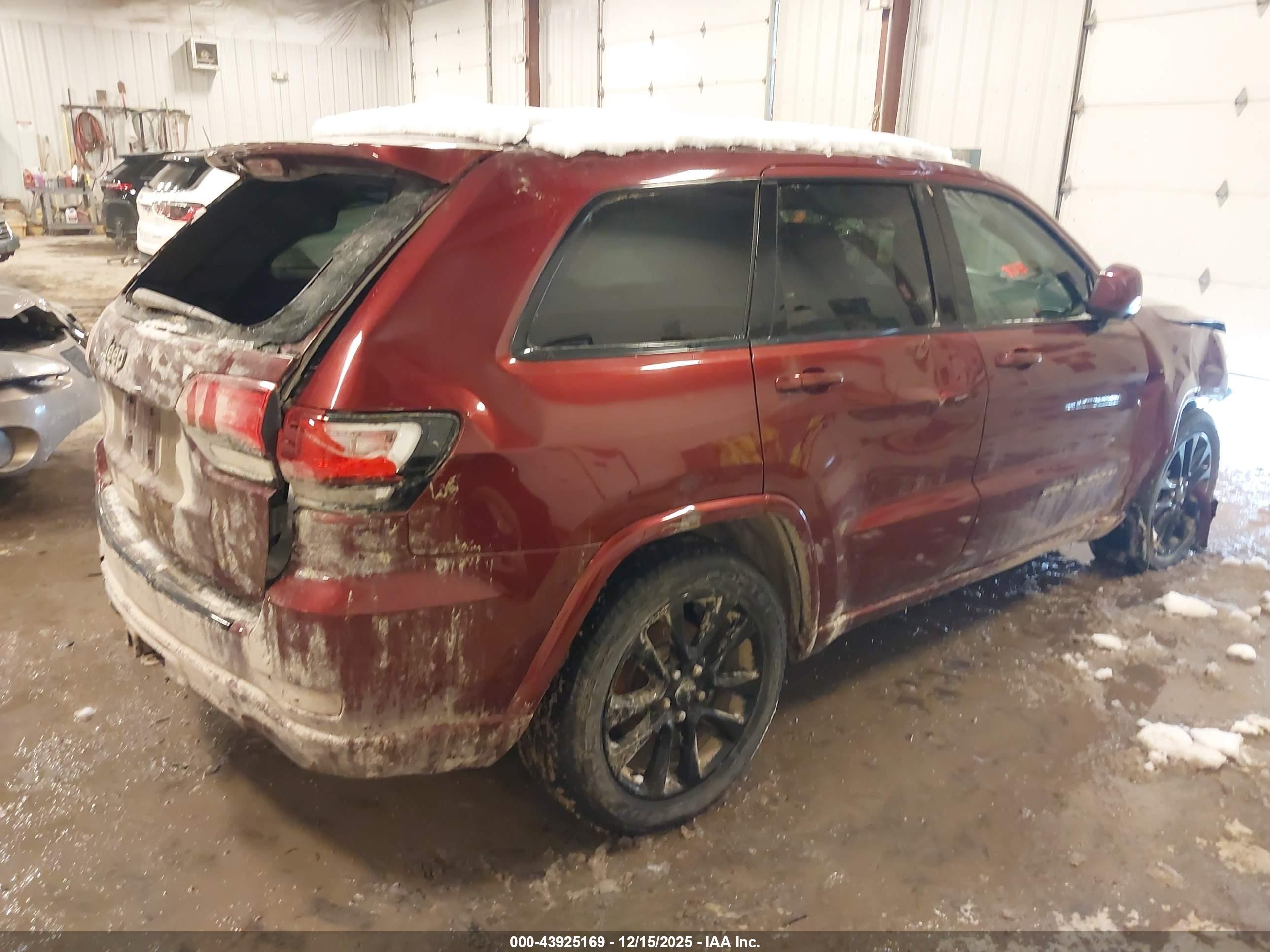 JEEP GRAND image 4