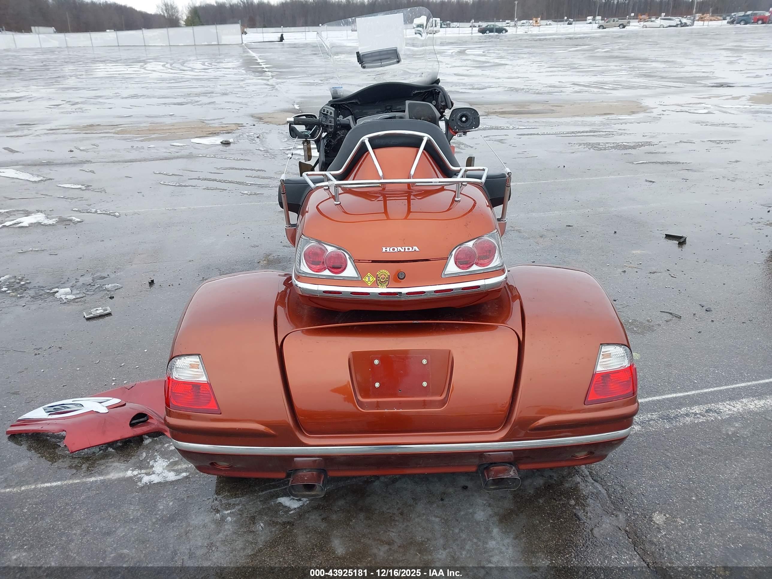 HONDA GL1800 image 6
