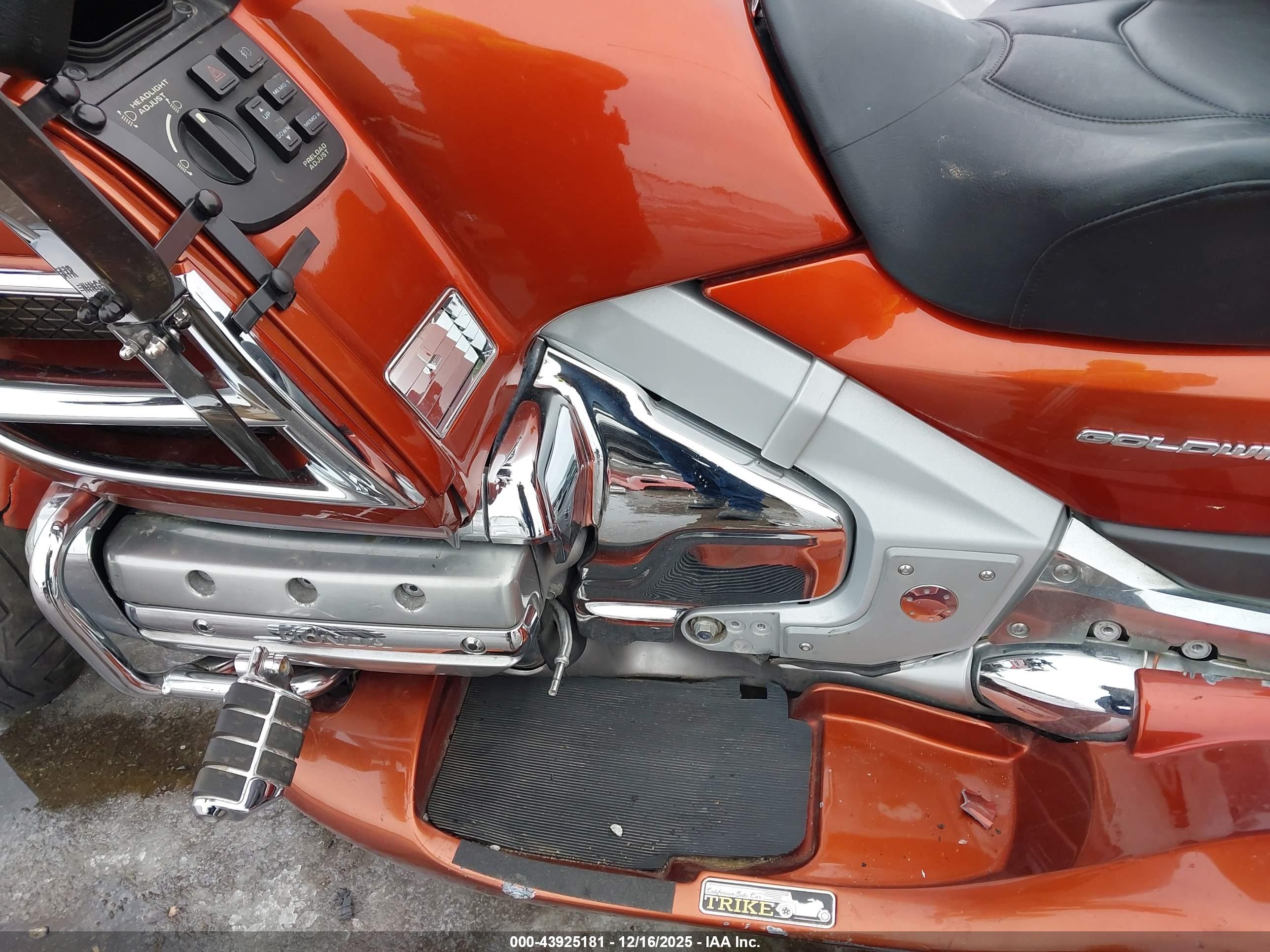 HONDA GL1800 image 9