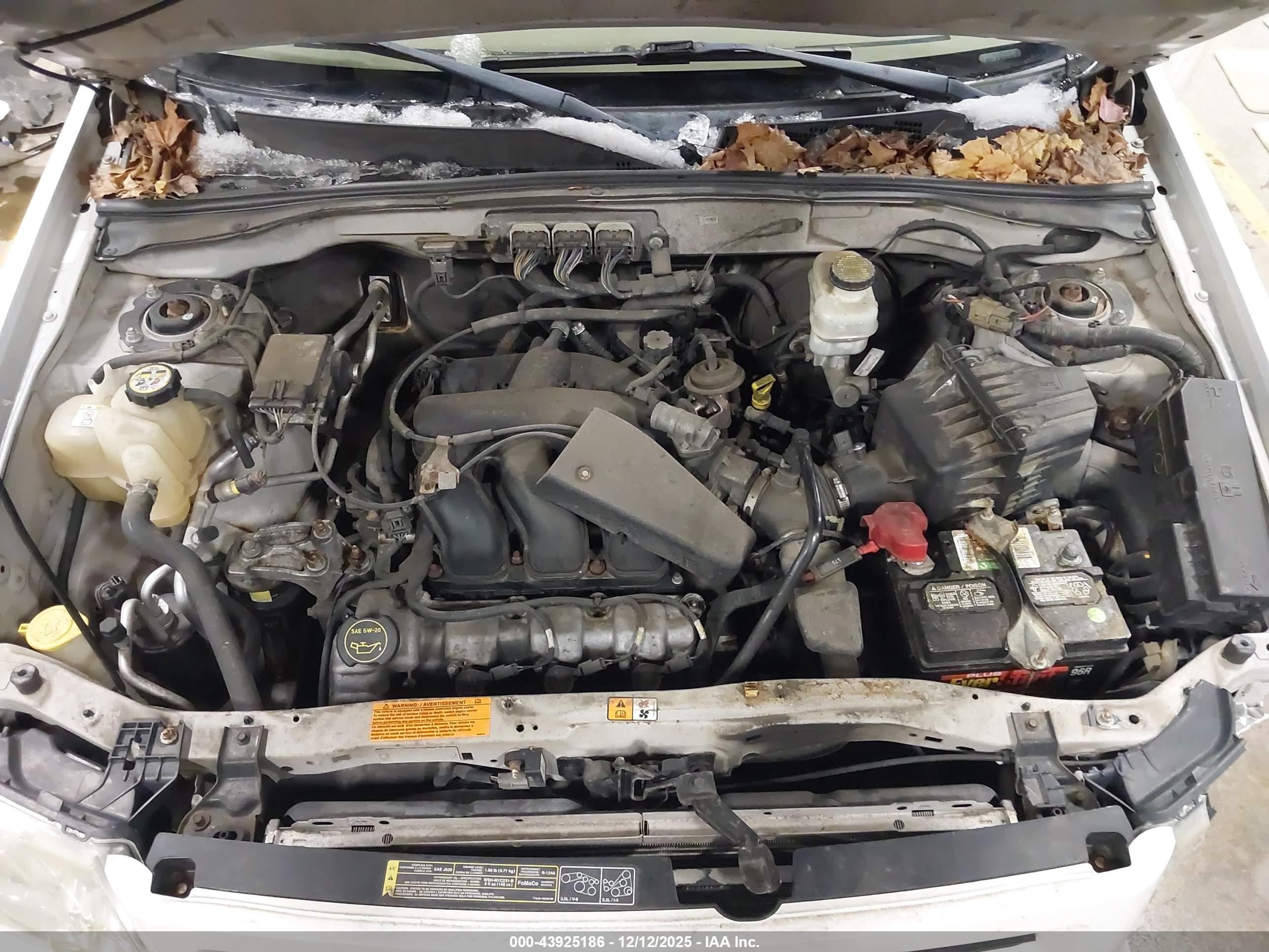 FORD ESCAPE image 10
