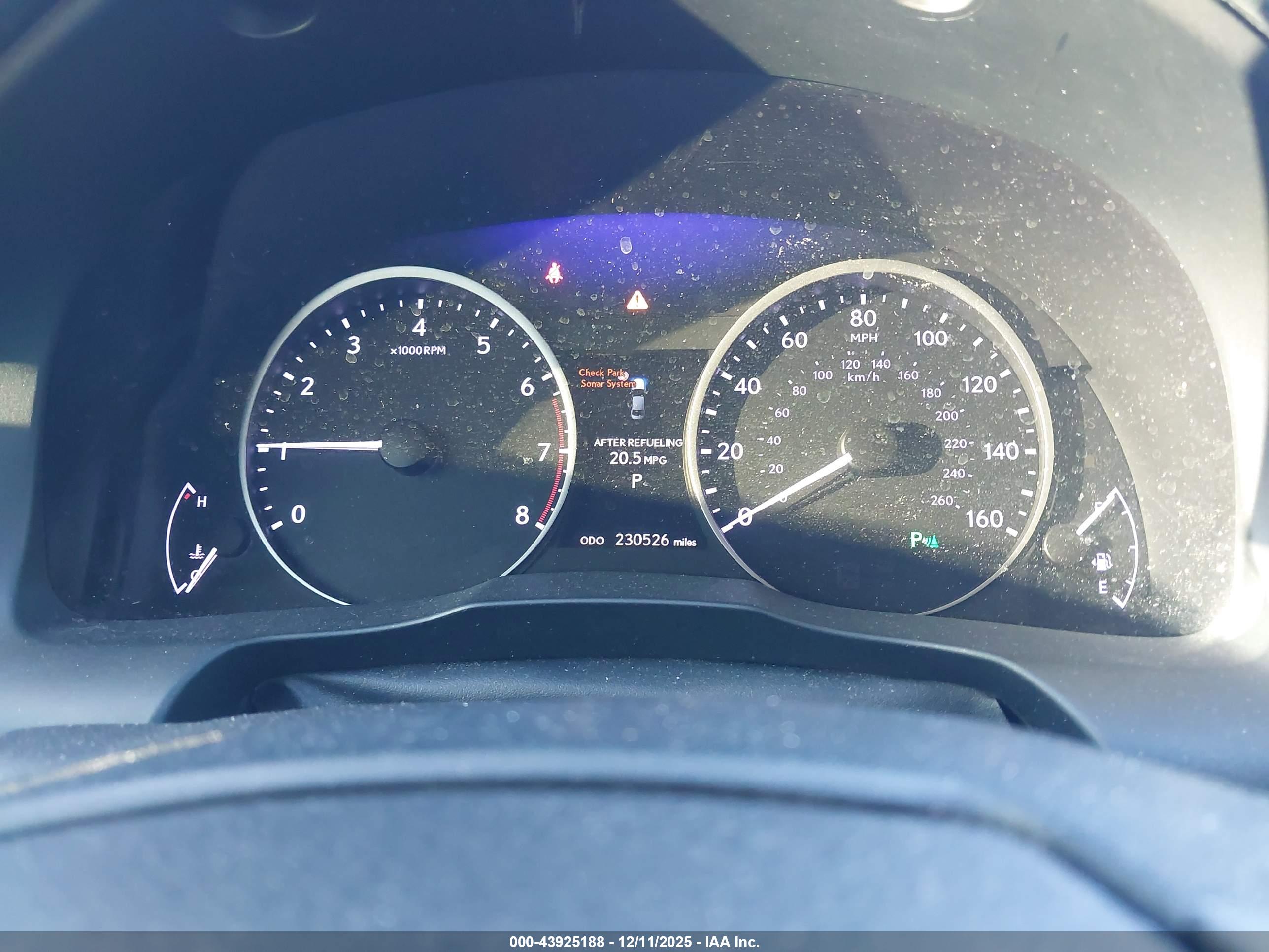 LEXUS ES image 7