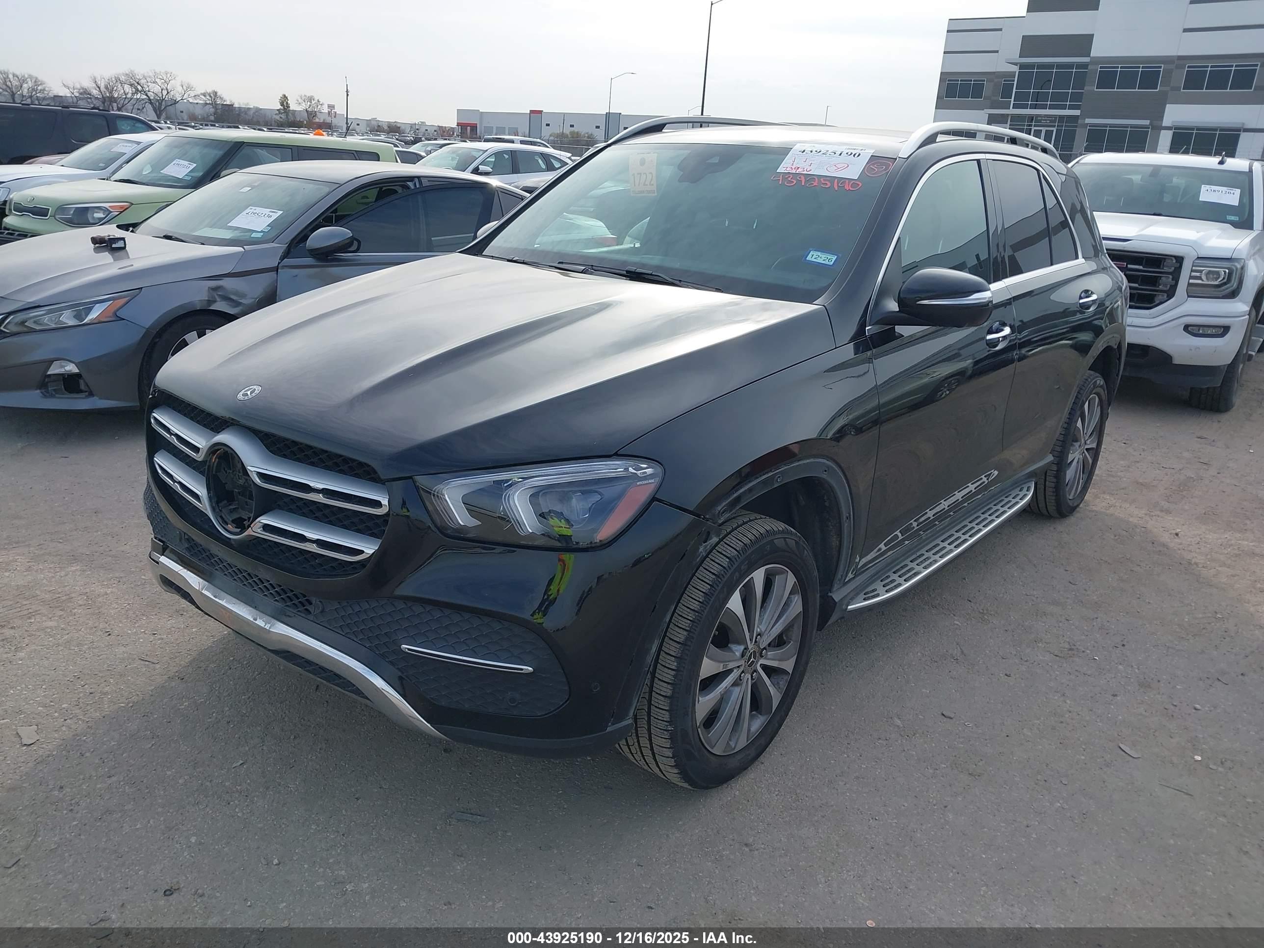 MERCEDES-BENZ GLE image 2