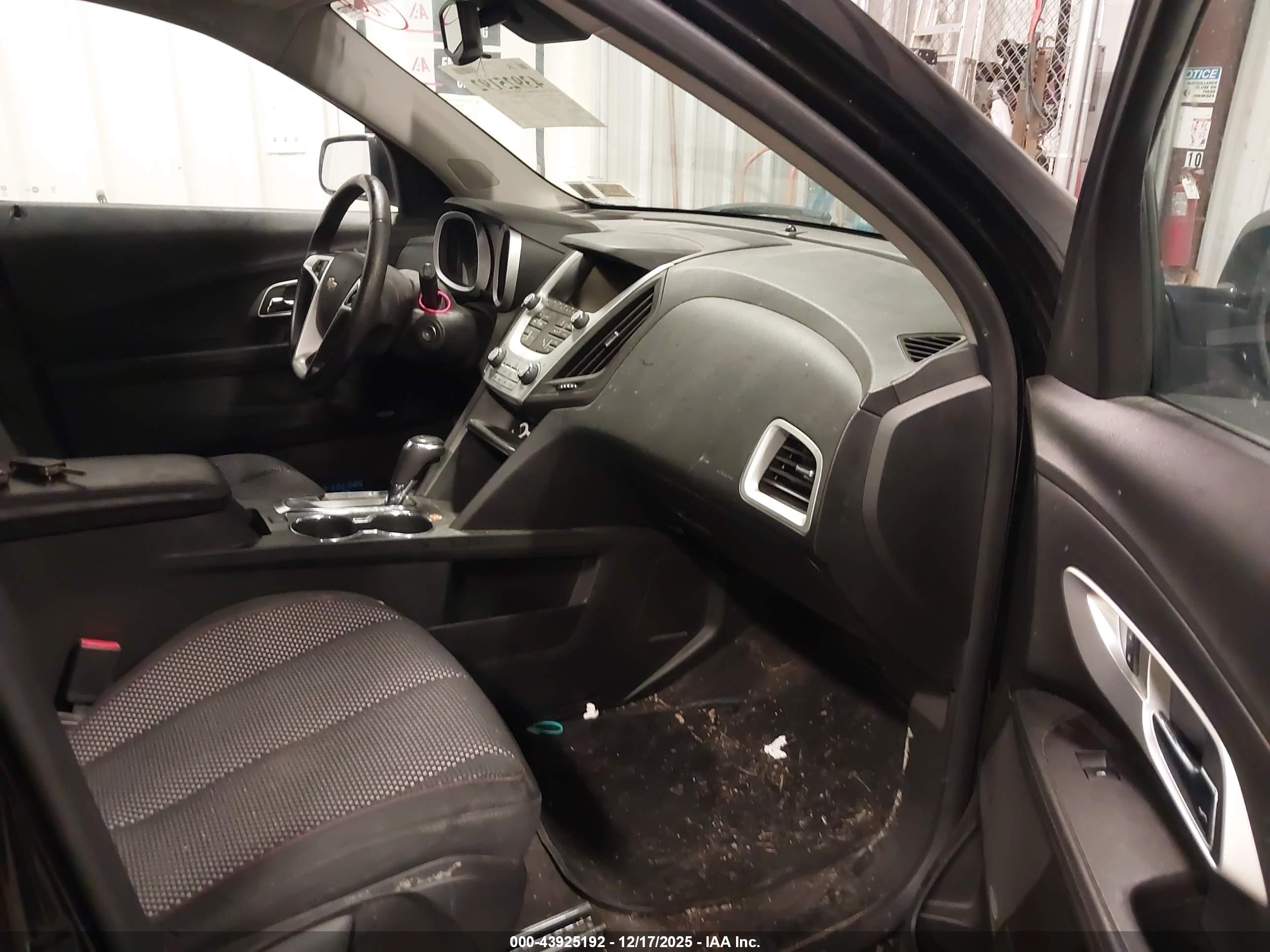CHEVROLET EQUINOX image 5