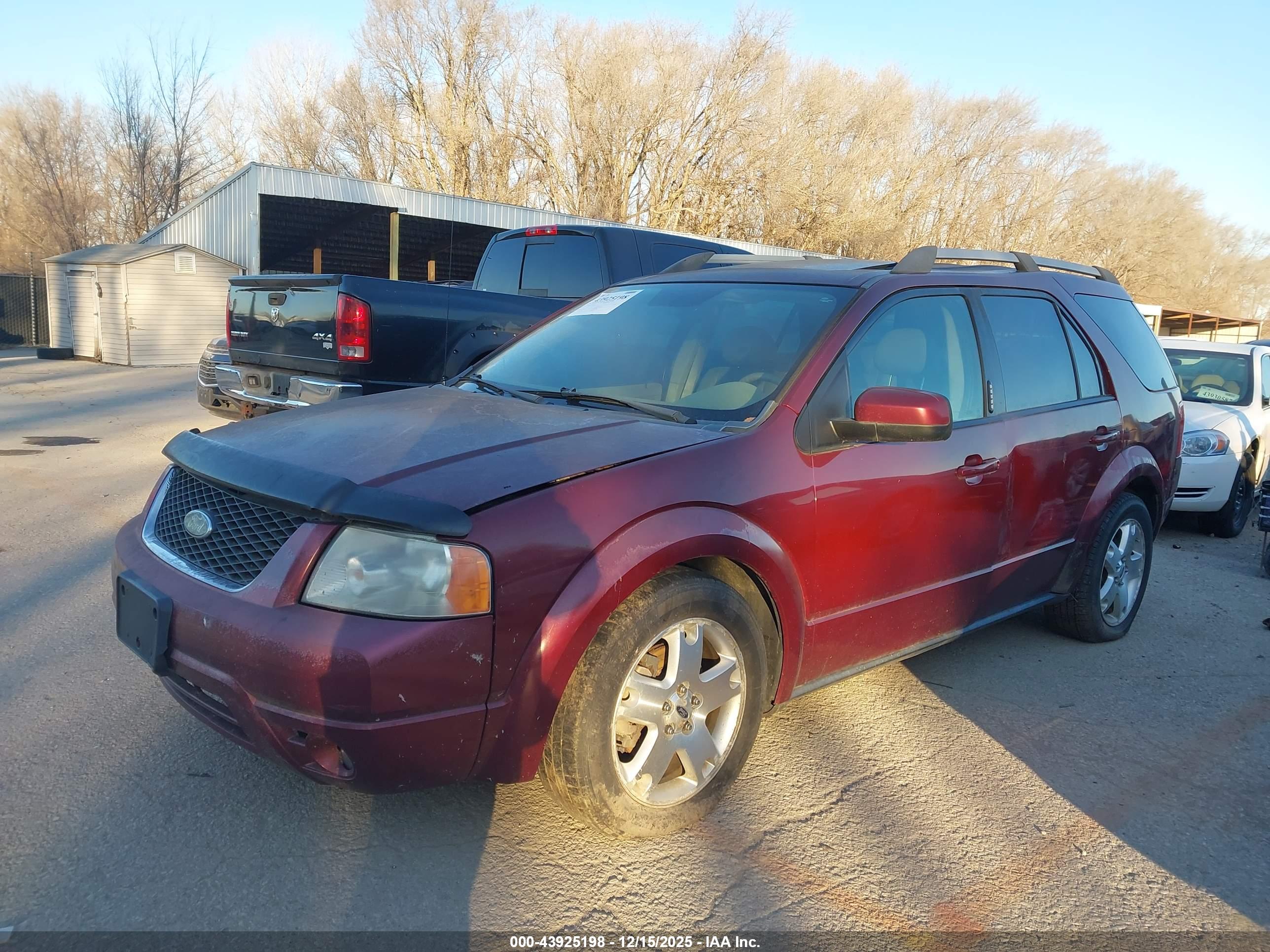 FORD FREESTYLE image 2