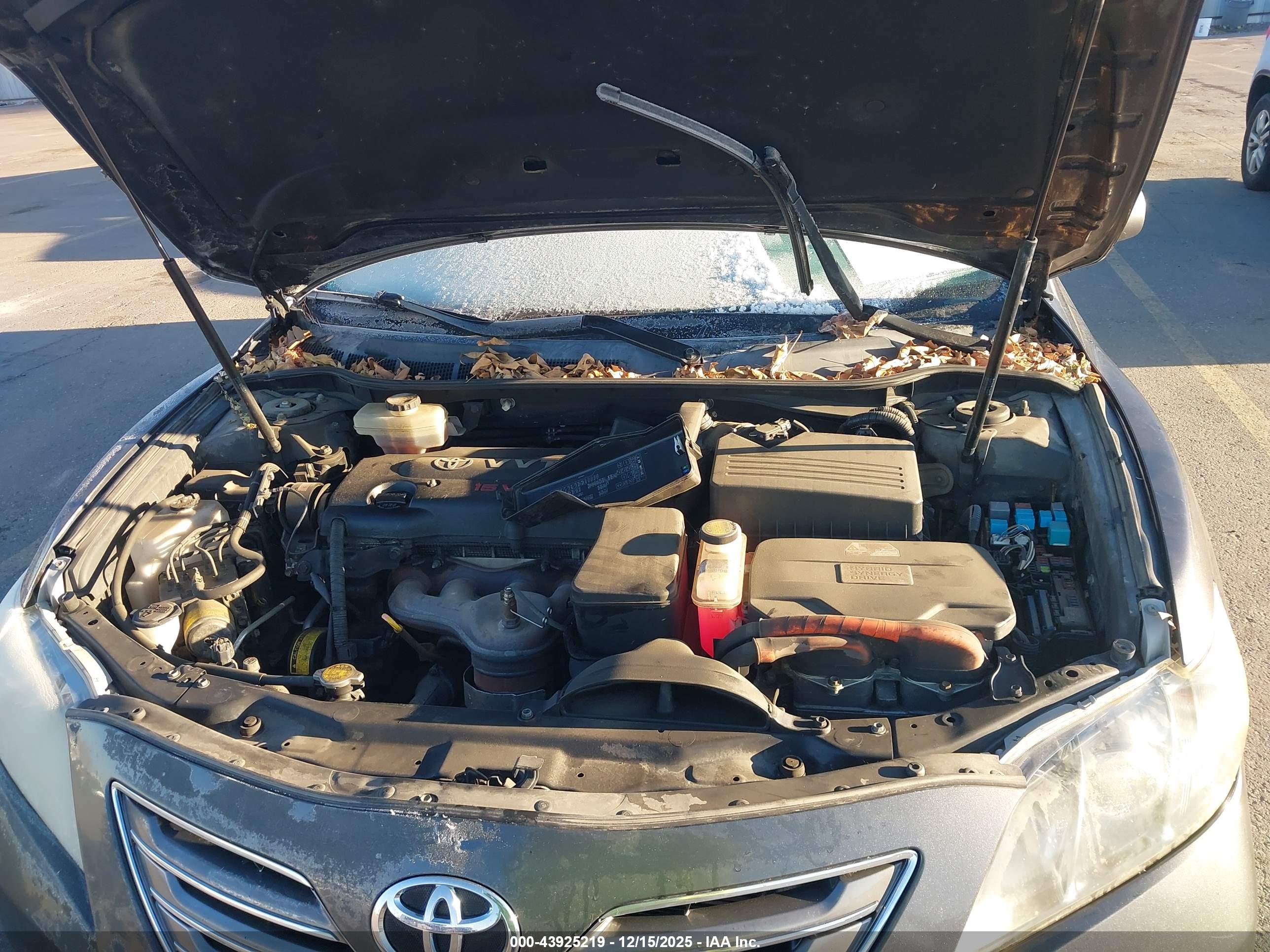 TOYOTA CAMRY image 10