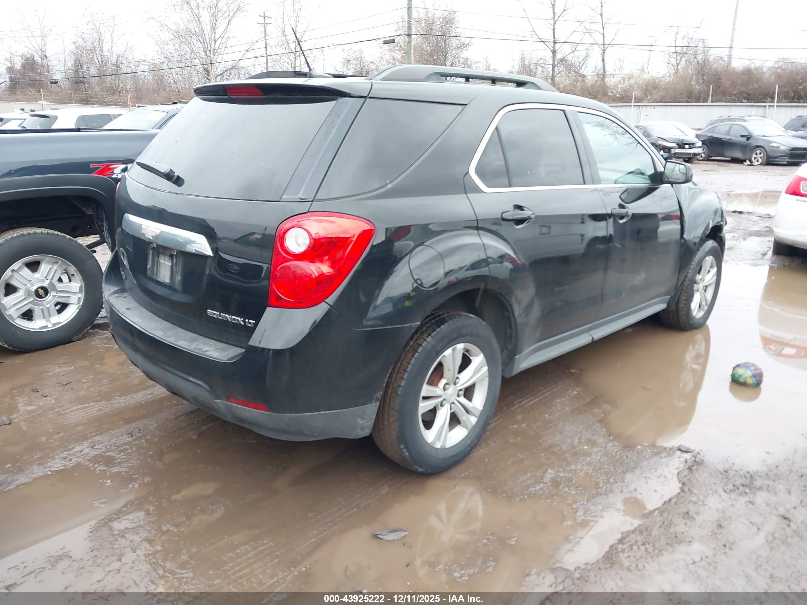 CHEVROLET EQUINOX image 4