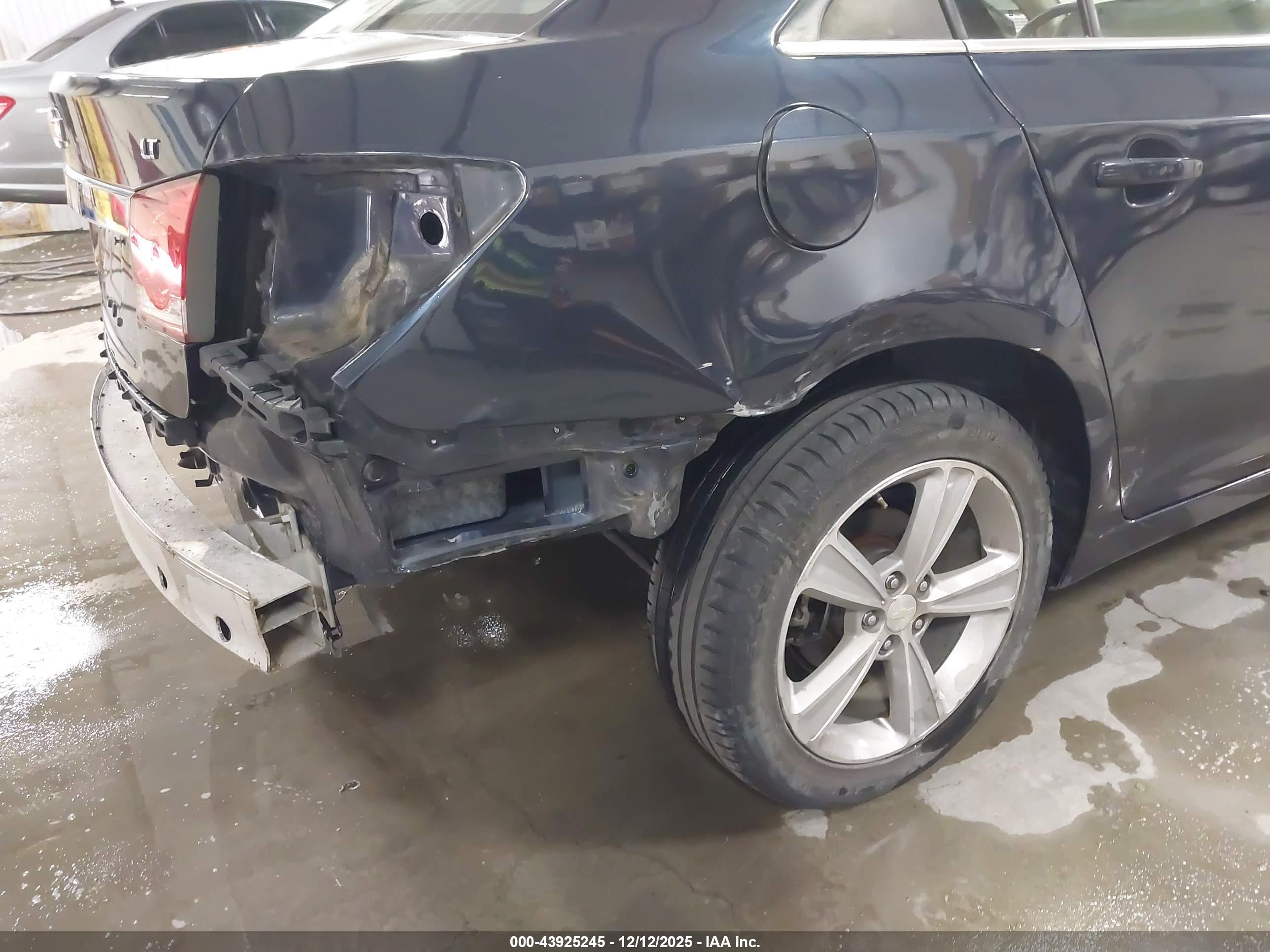 CHEVROLET CRUZE image 6