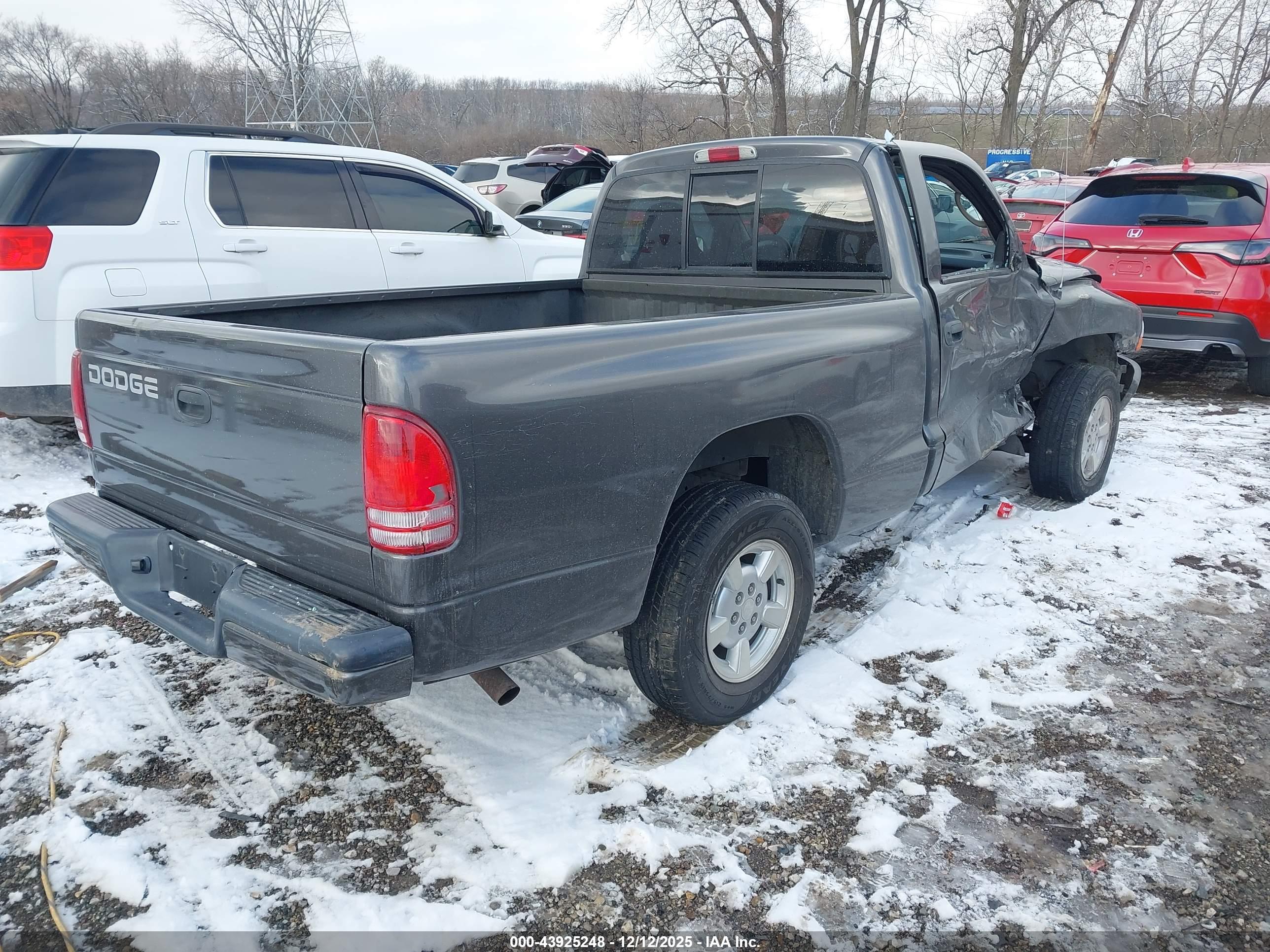 DODGE DAKOTA image 4