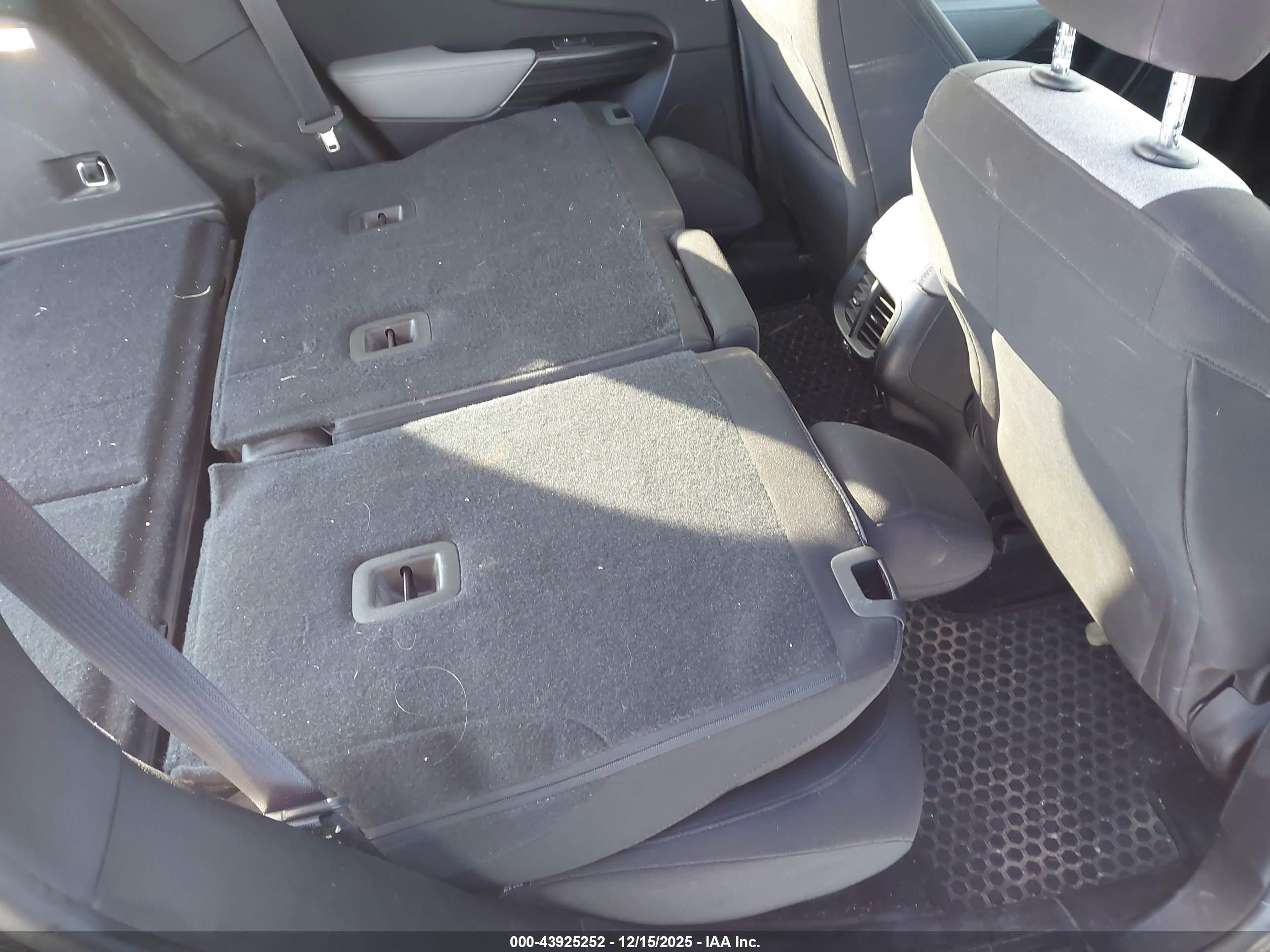 JEEP CHEROKEE image 8
