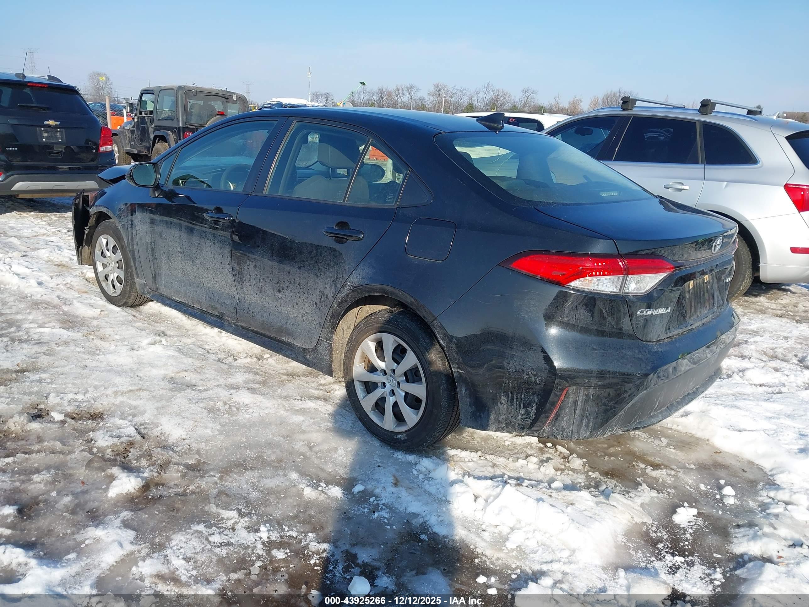 TOYOTA COROLLA image 3