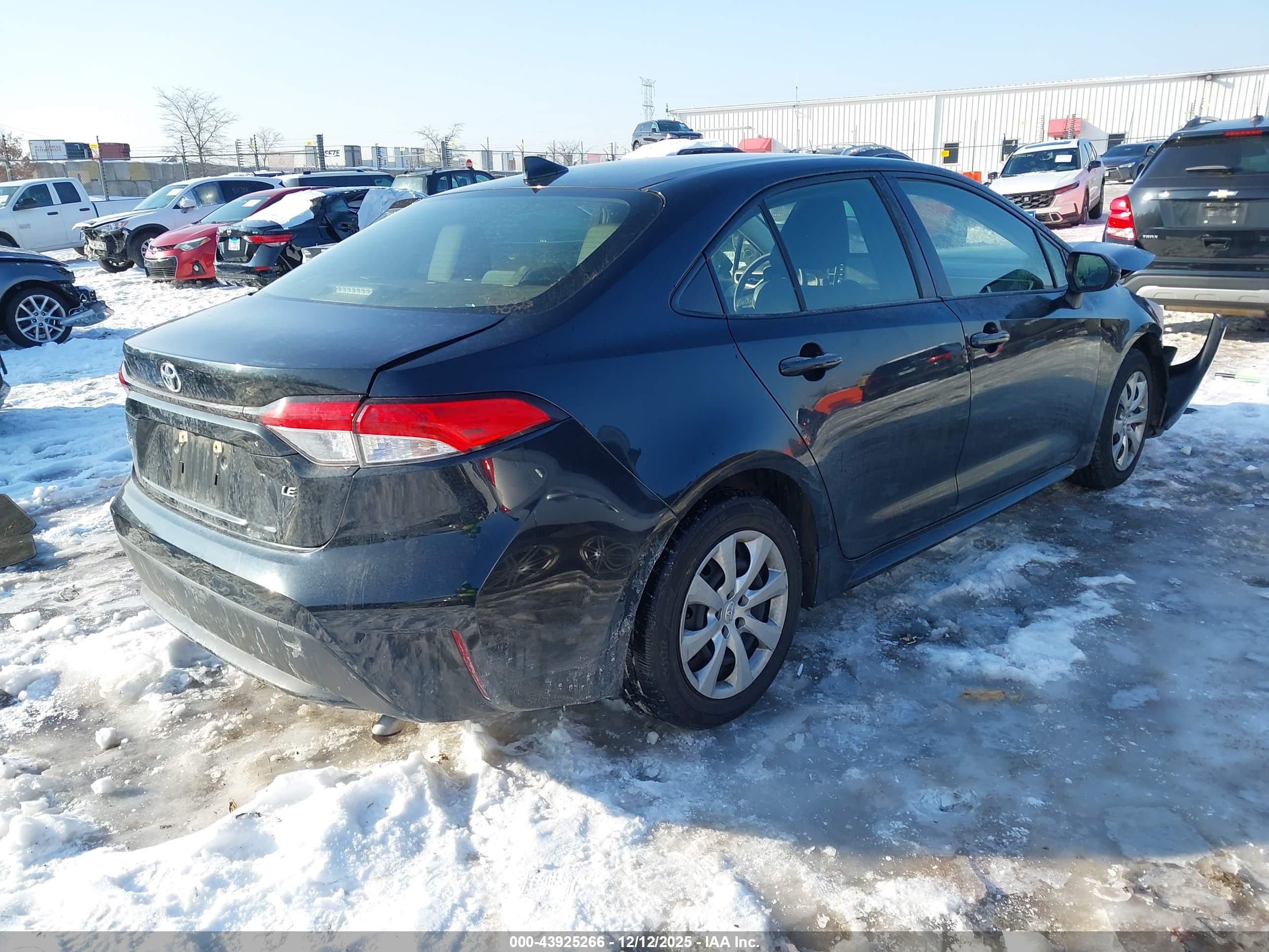 TOYOTA COROLLA image 4