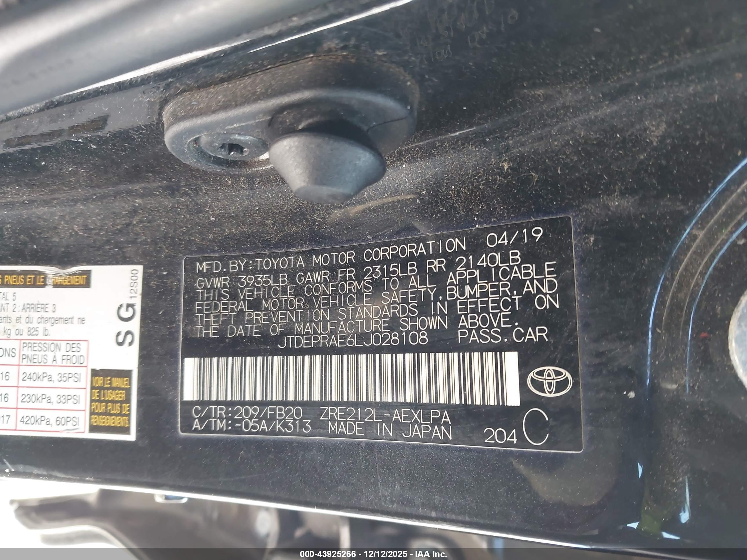 TOYOTA COROLLA image 9