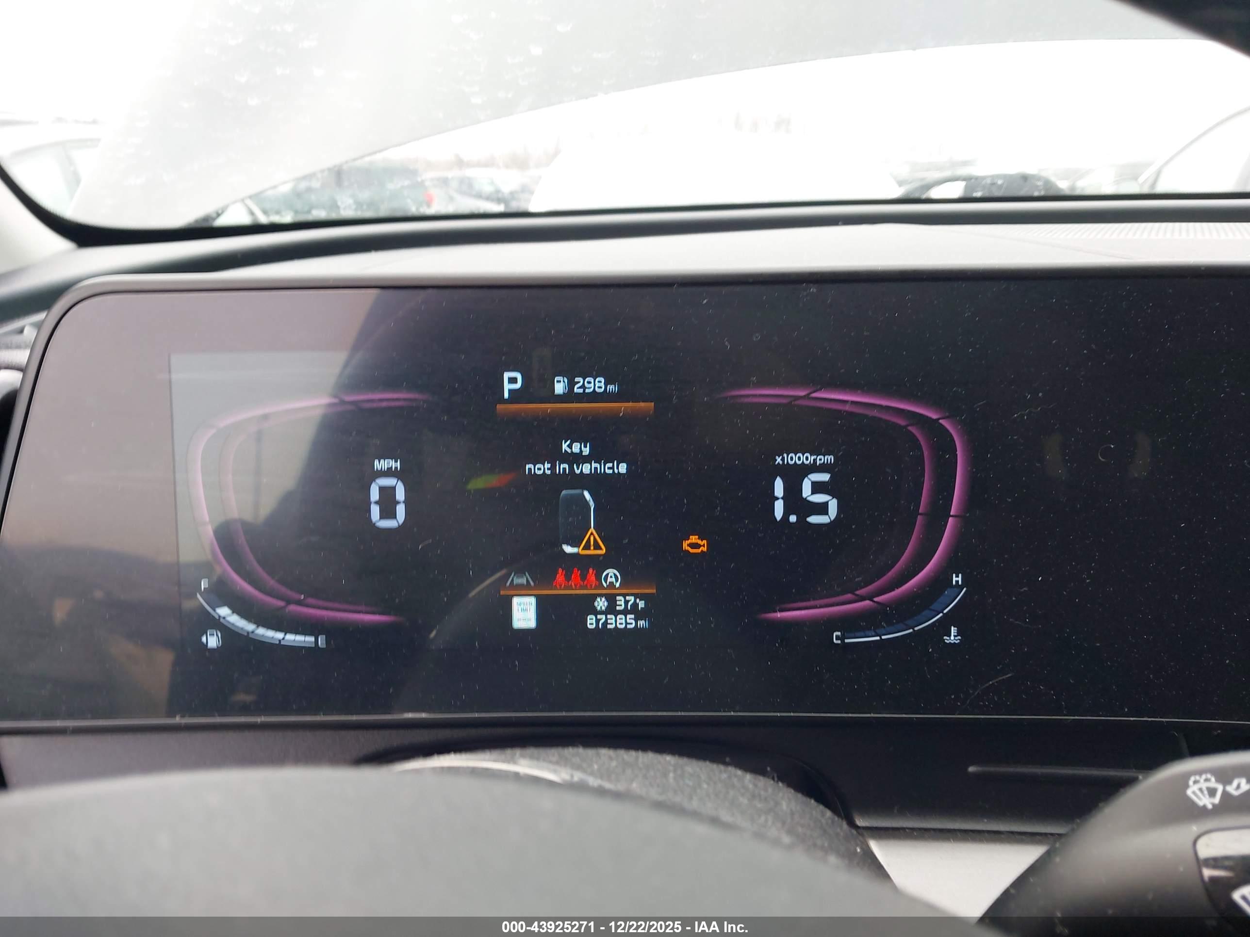KIA SPORTAGE image 7