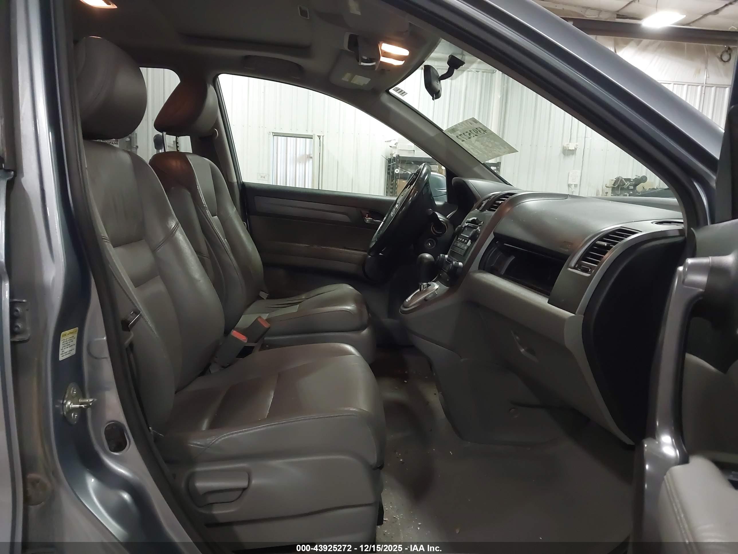 HONDA CR-V image 5