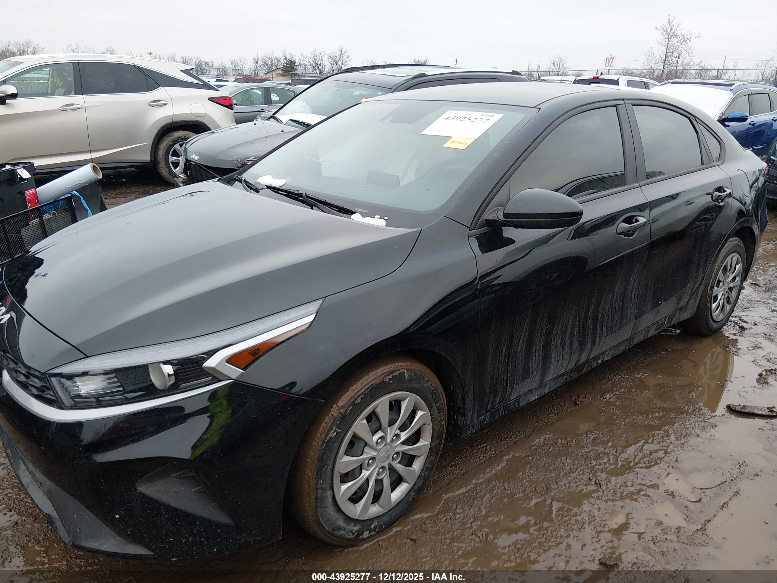 KIA FORTE image 2