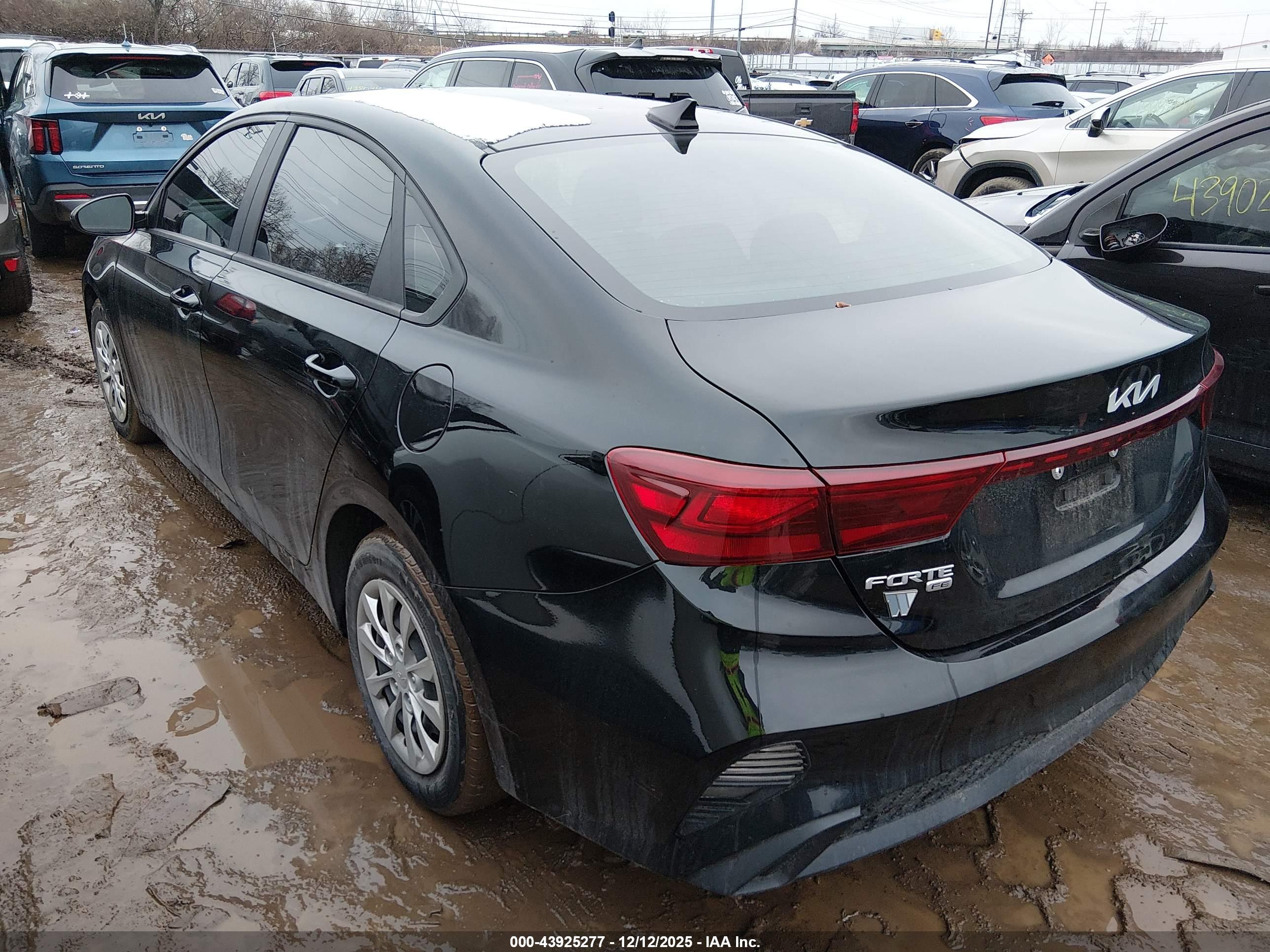 KIA FORTE image 3