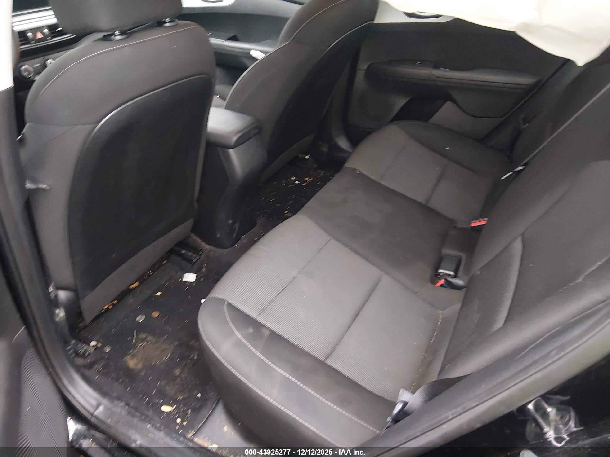 KIA FORTE image 8