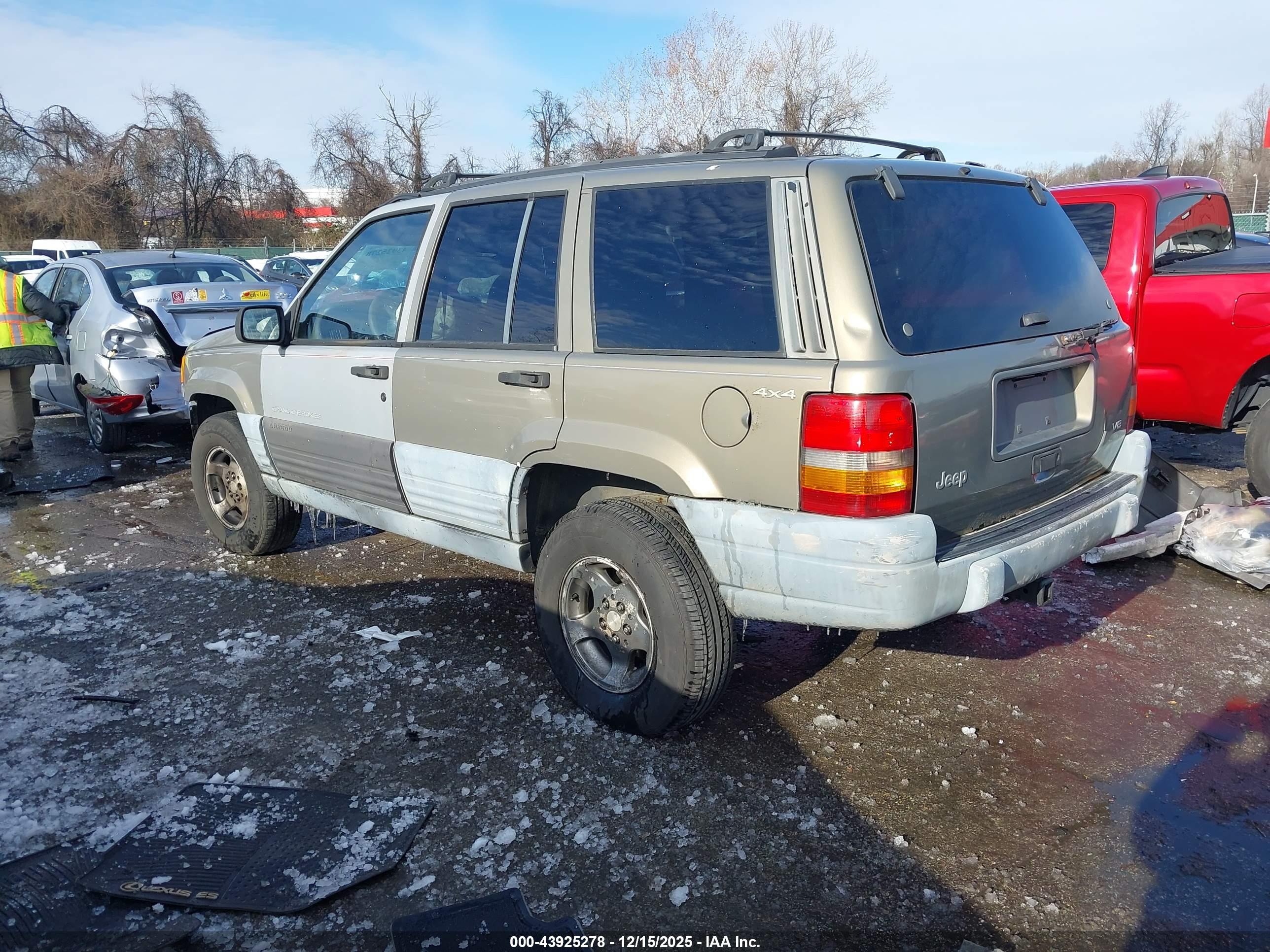 JEEP GRAND image 3