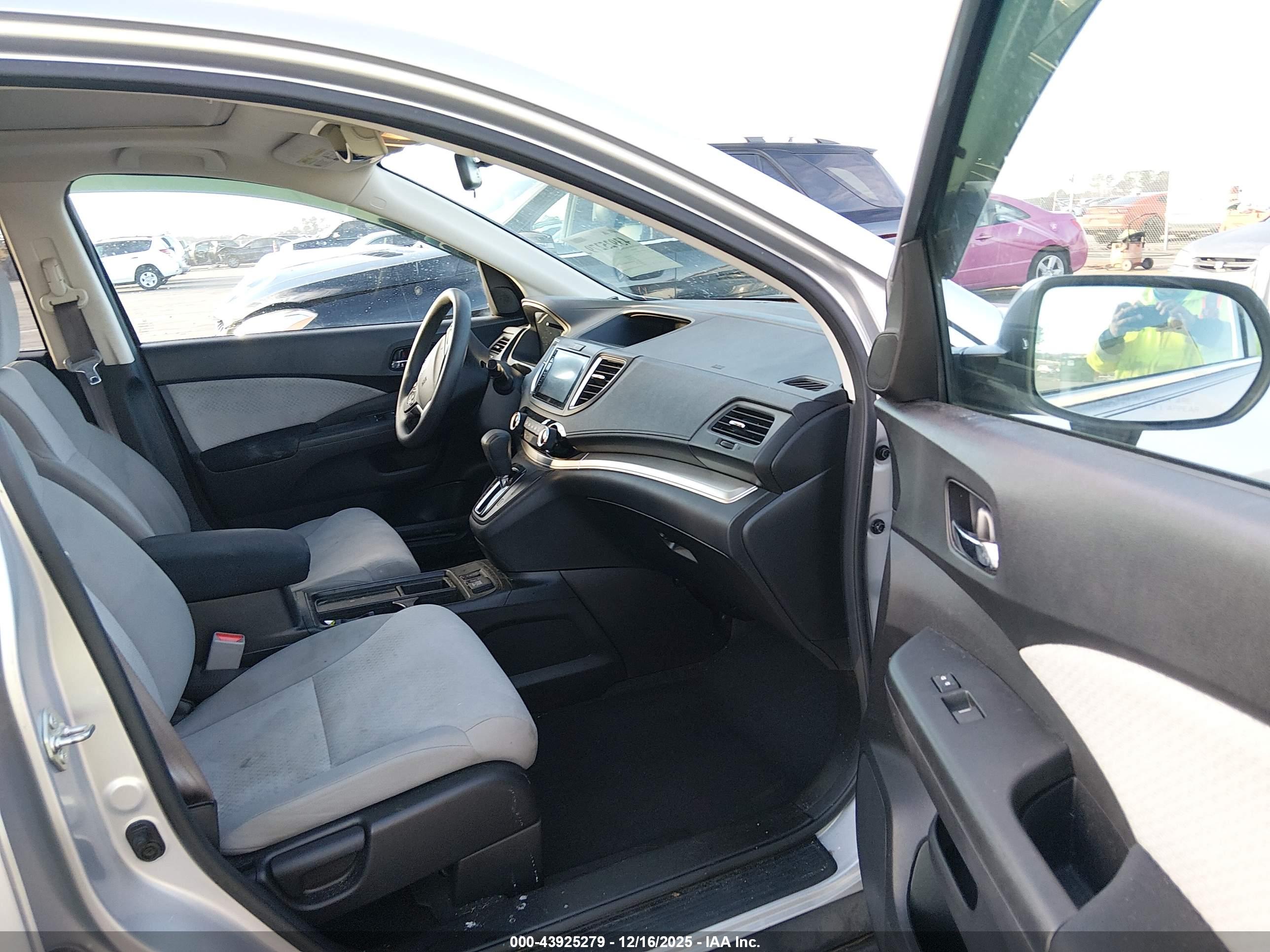 HONDA CR-V image 5