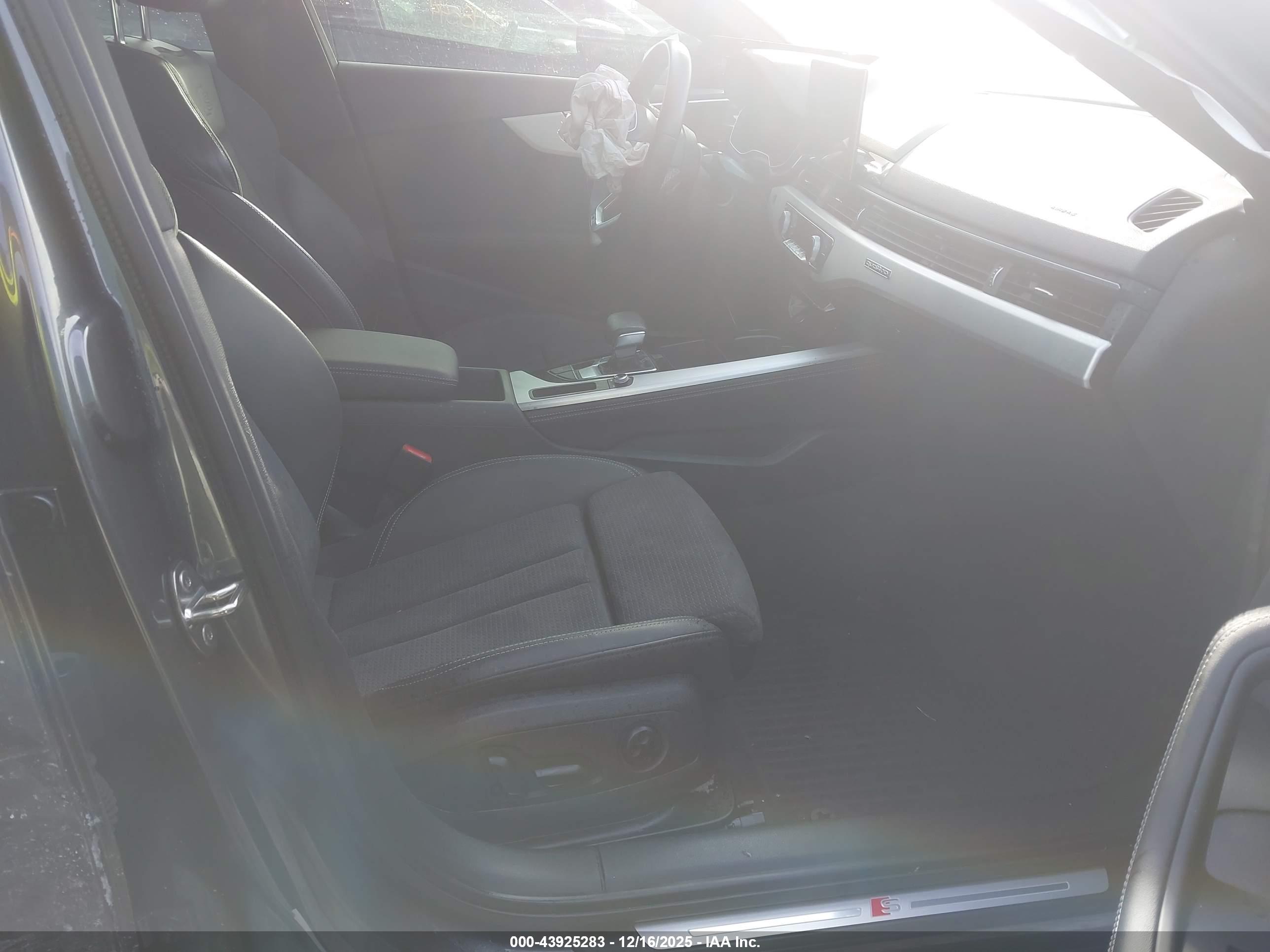 AUDI A4 image 5