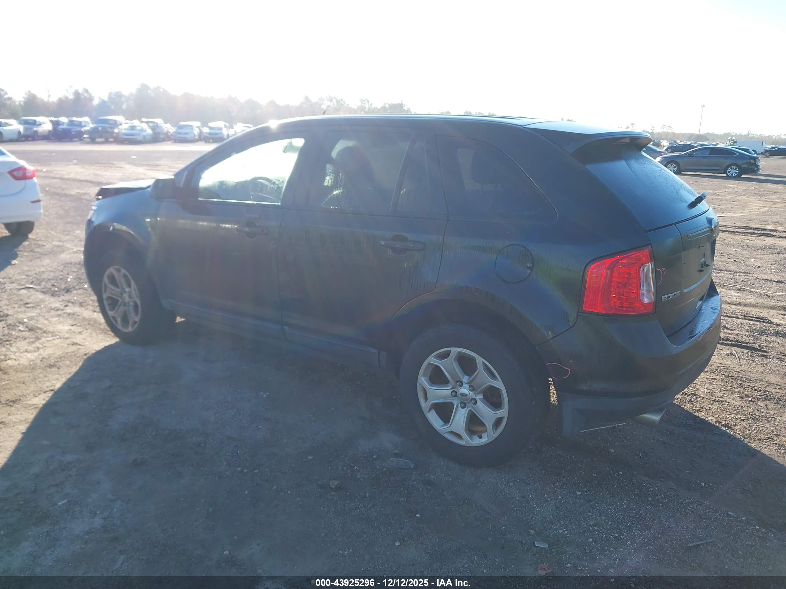 FORD EDGE image 3