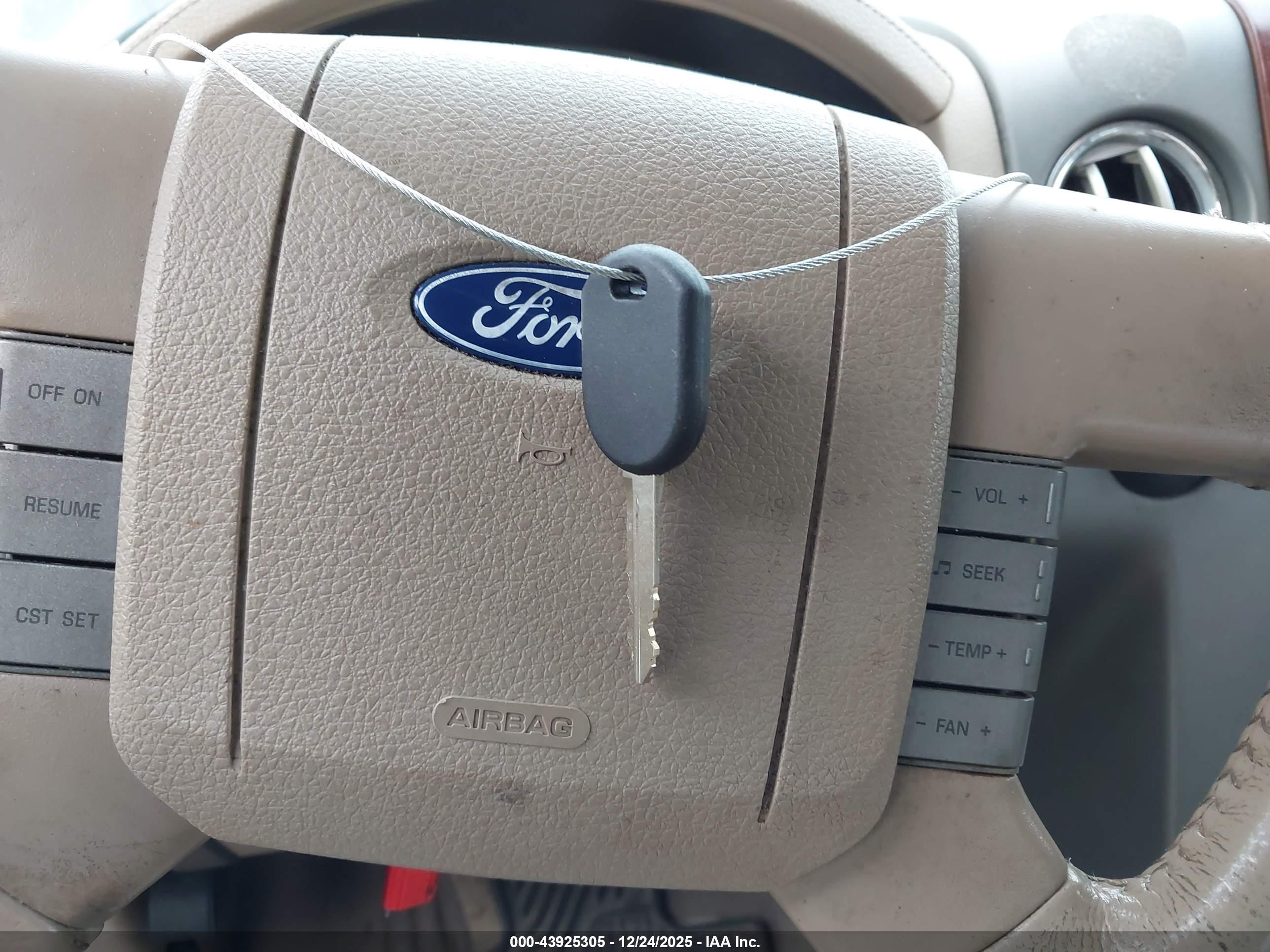 FORD F-150 image 11