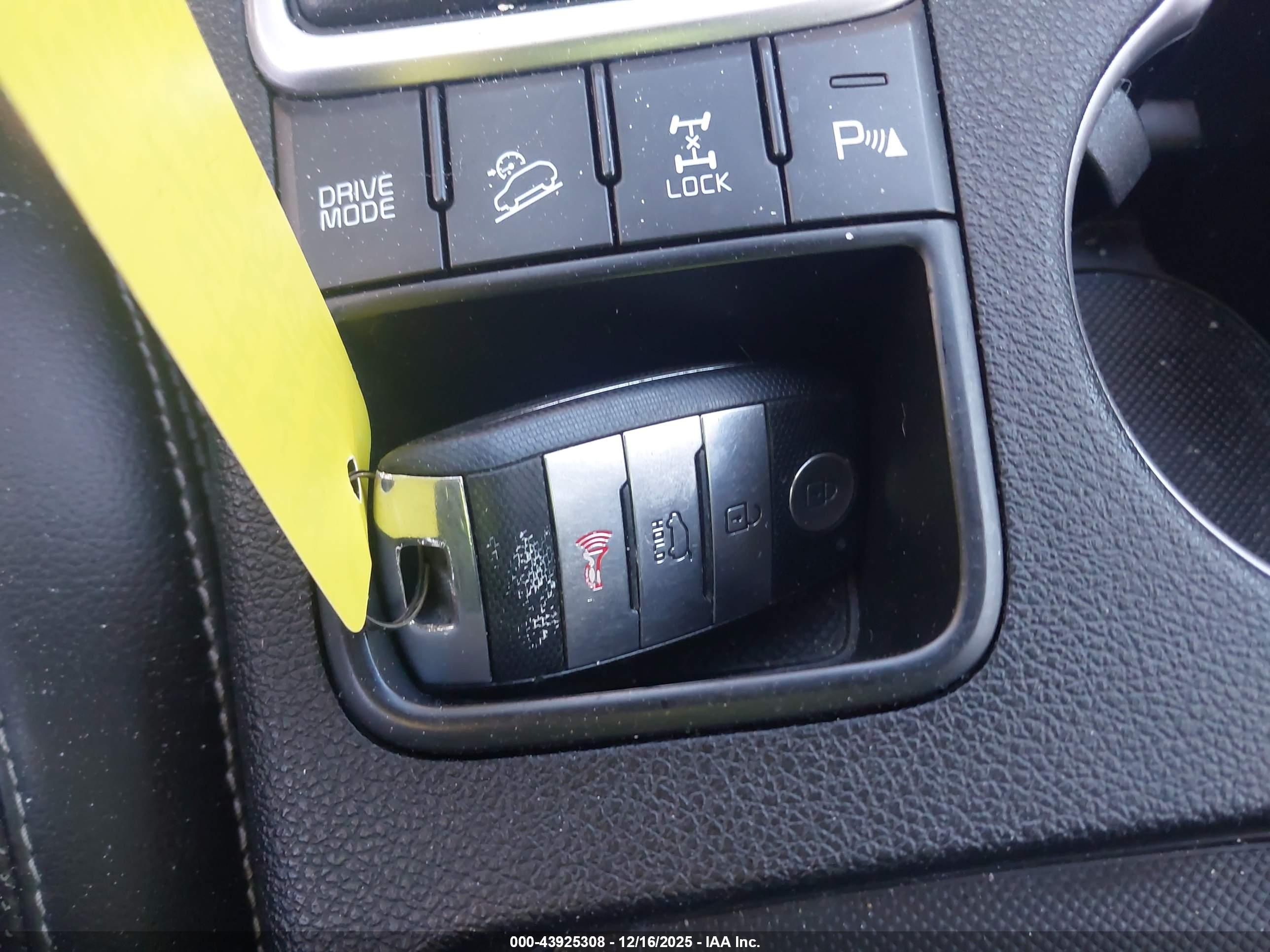 KIA SPORTAGE image 11