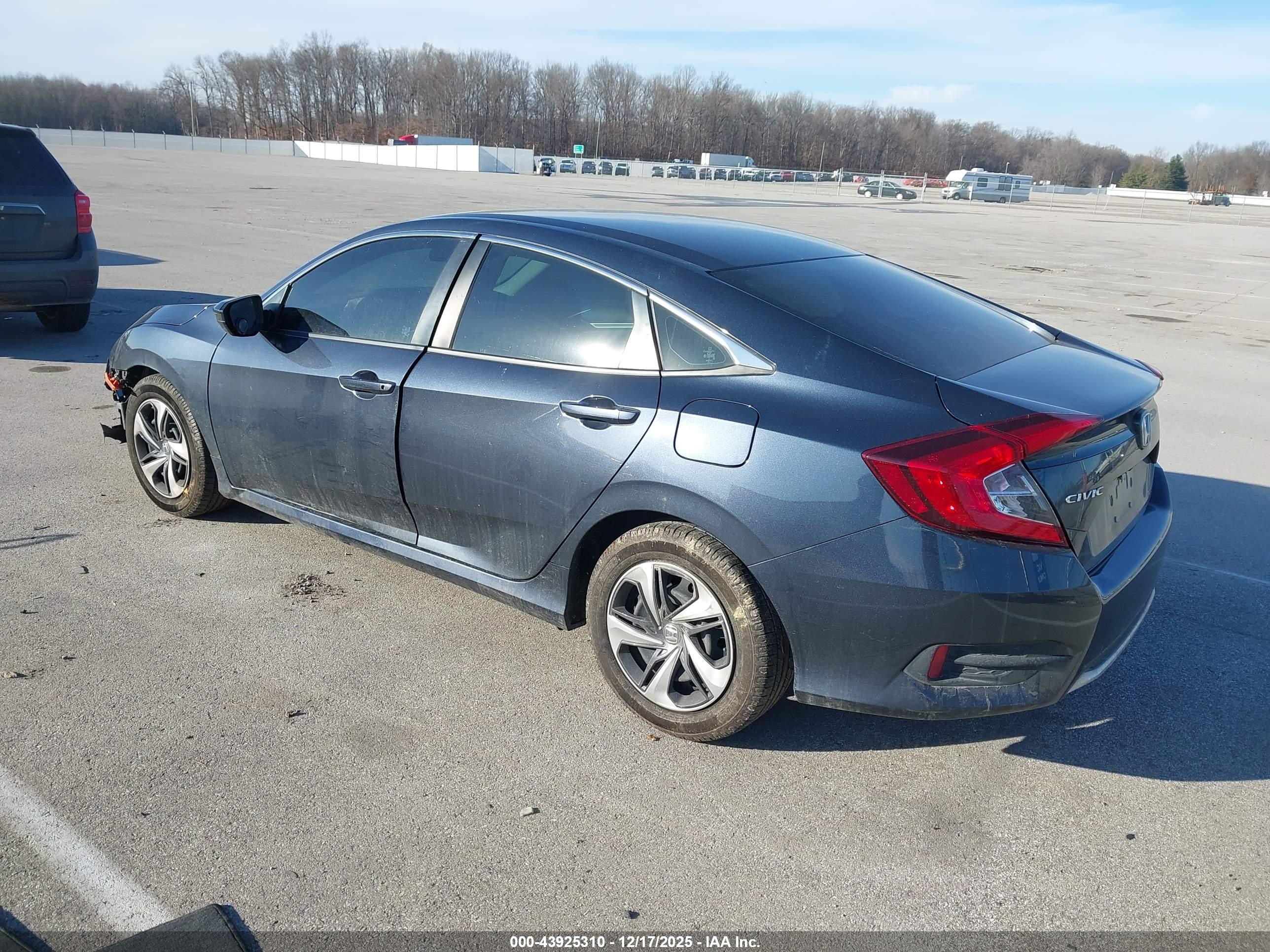 HONDA CIVIC image 3