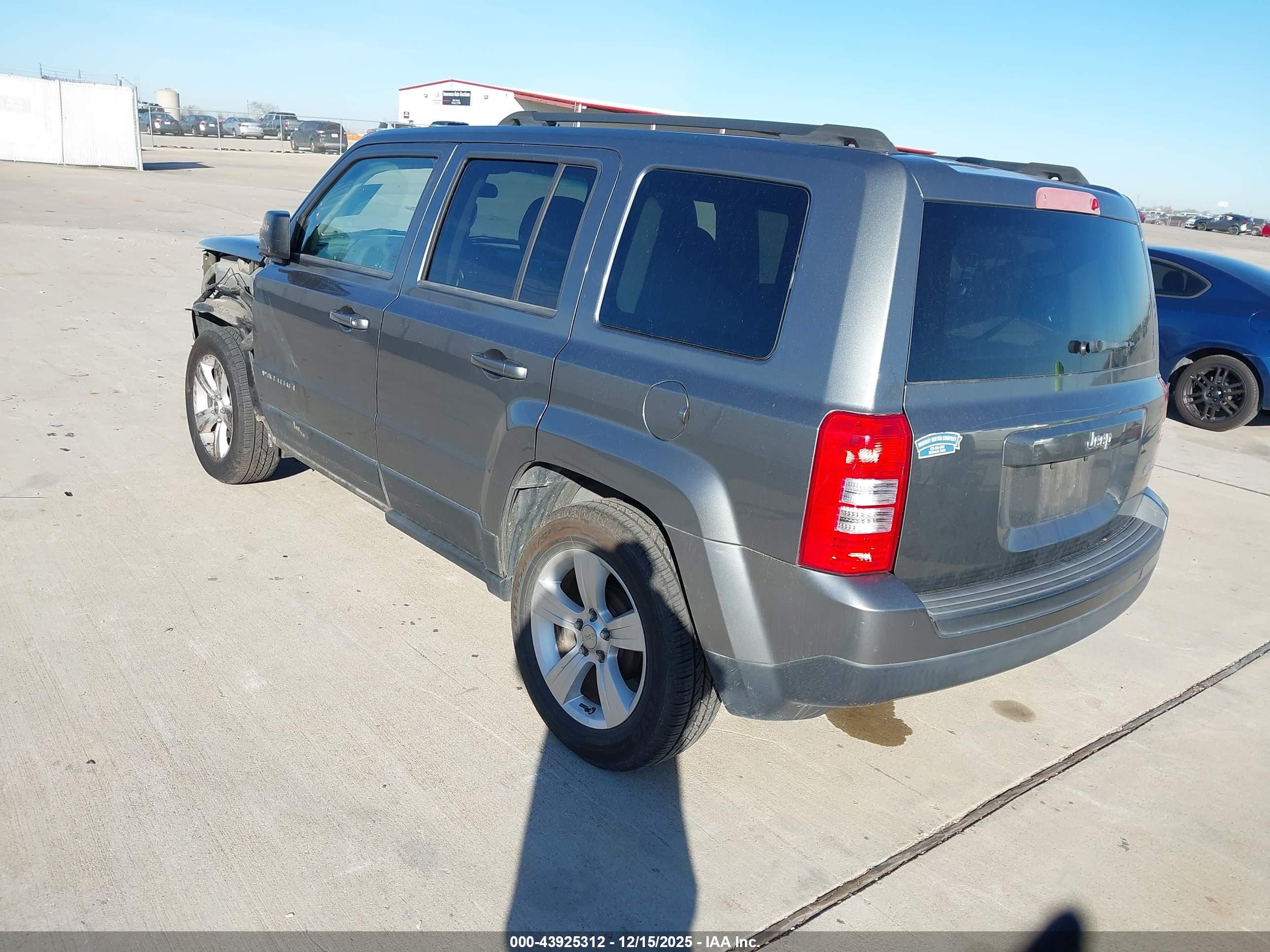 JEEP PATRIOT image 3