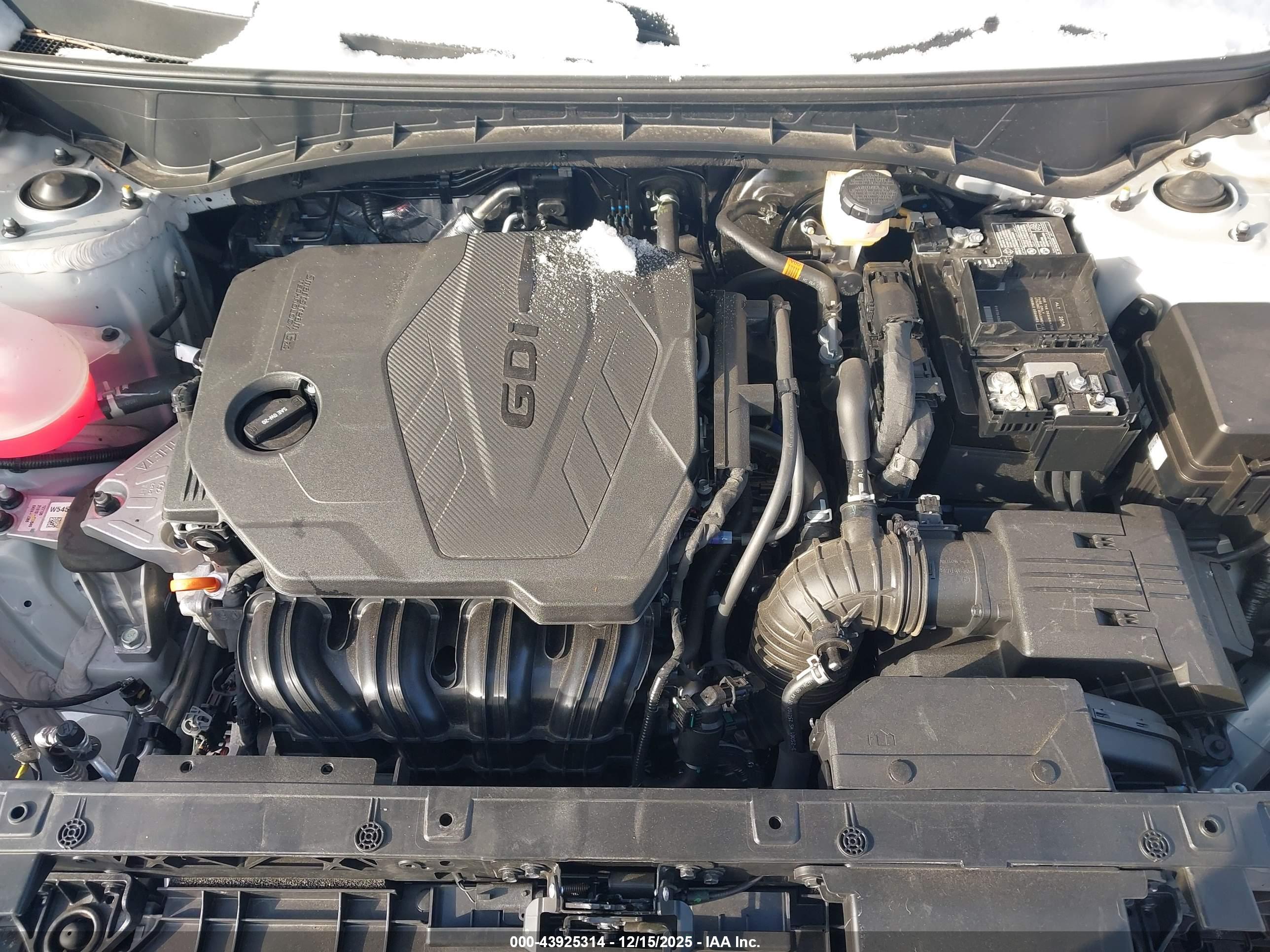 HYUNDAI TUCSON image 10