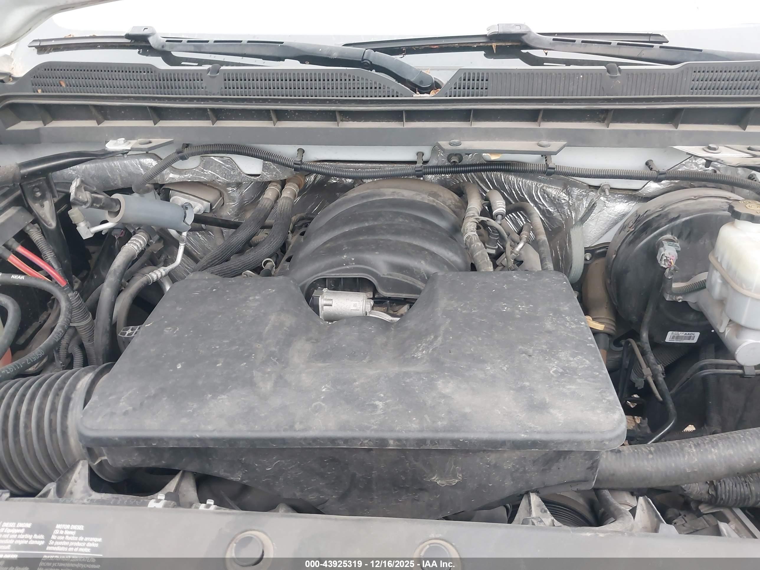 CHEVROLET SILVERADO image 10