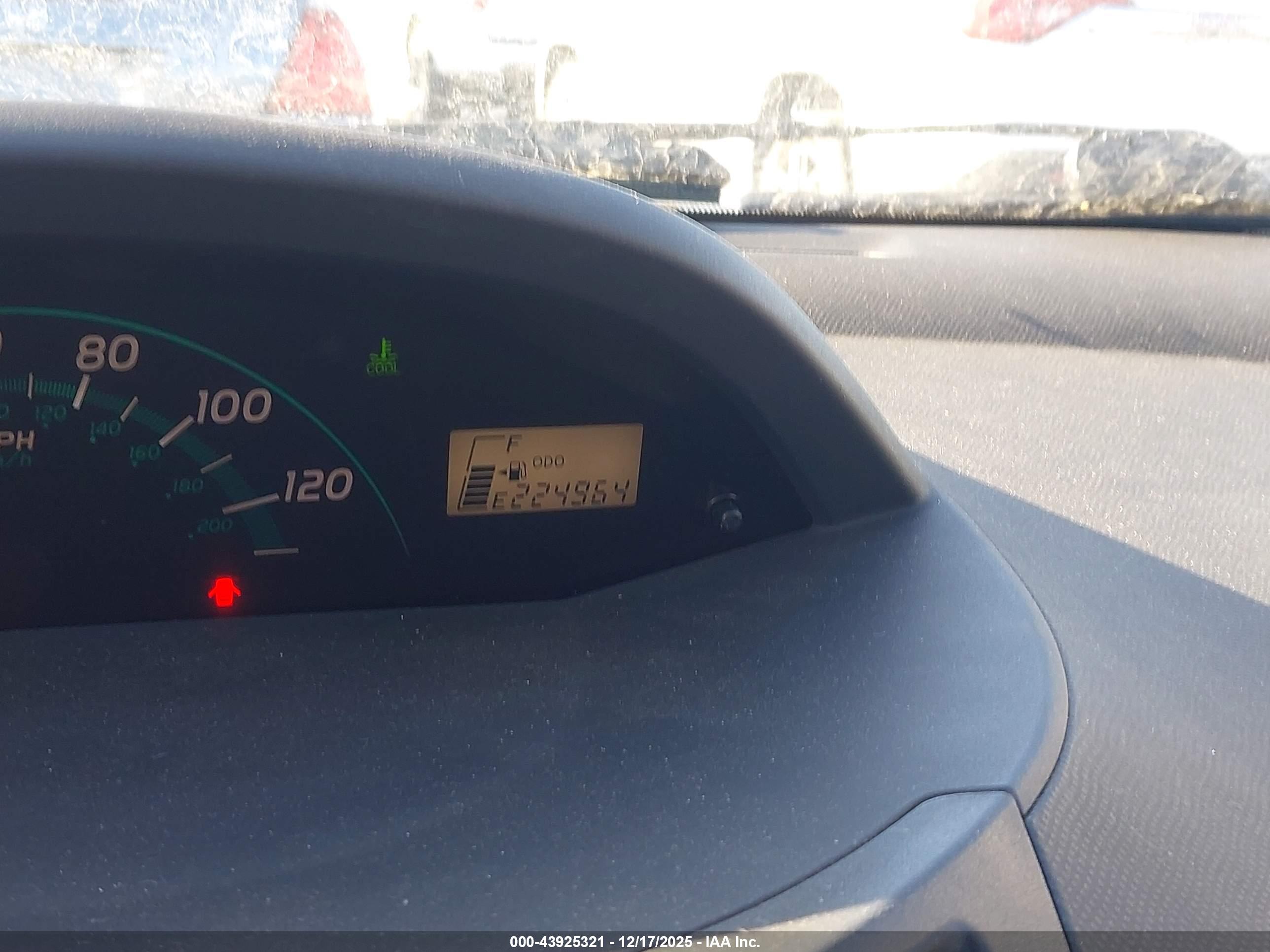 TOYOTA YARIS image 7